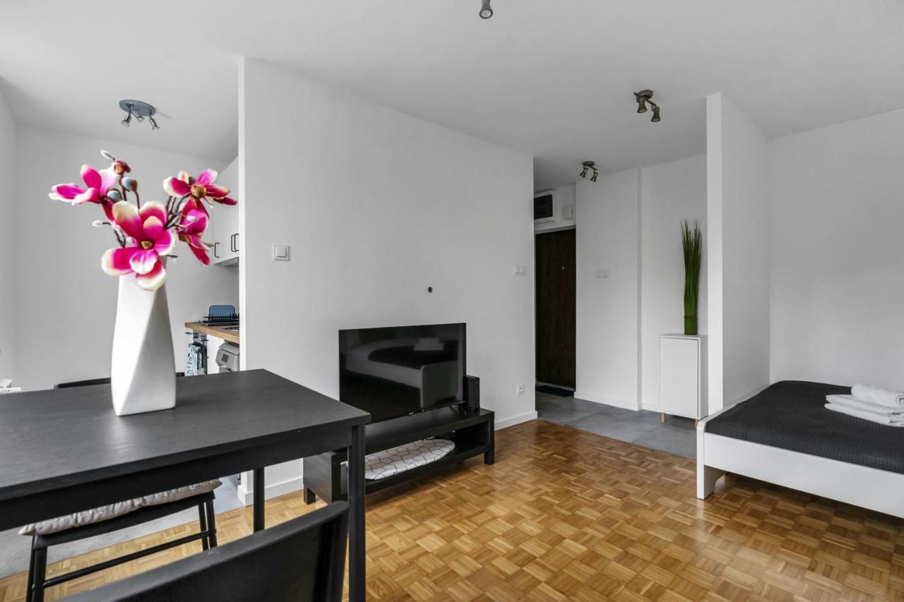 Zurominska Comfort Studio *