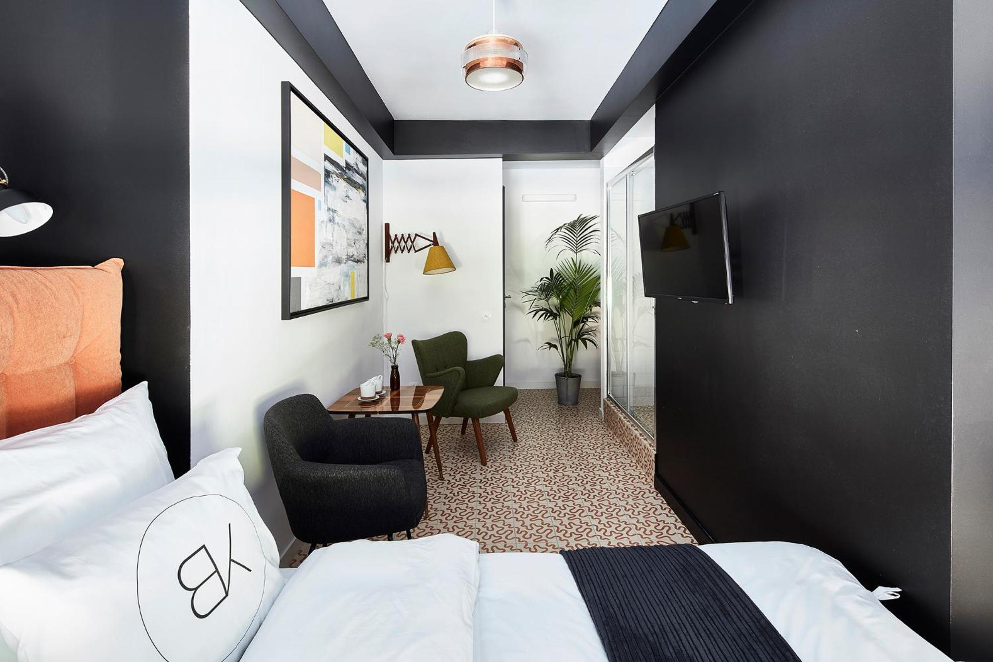 Bez Kantow Art Hotel *