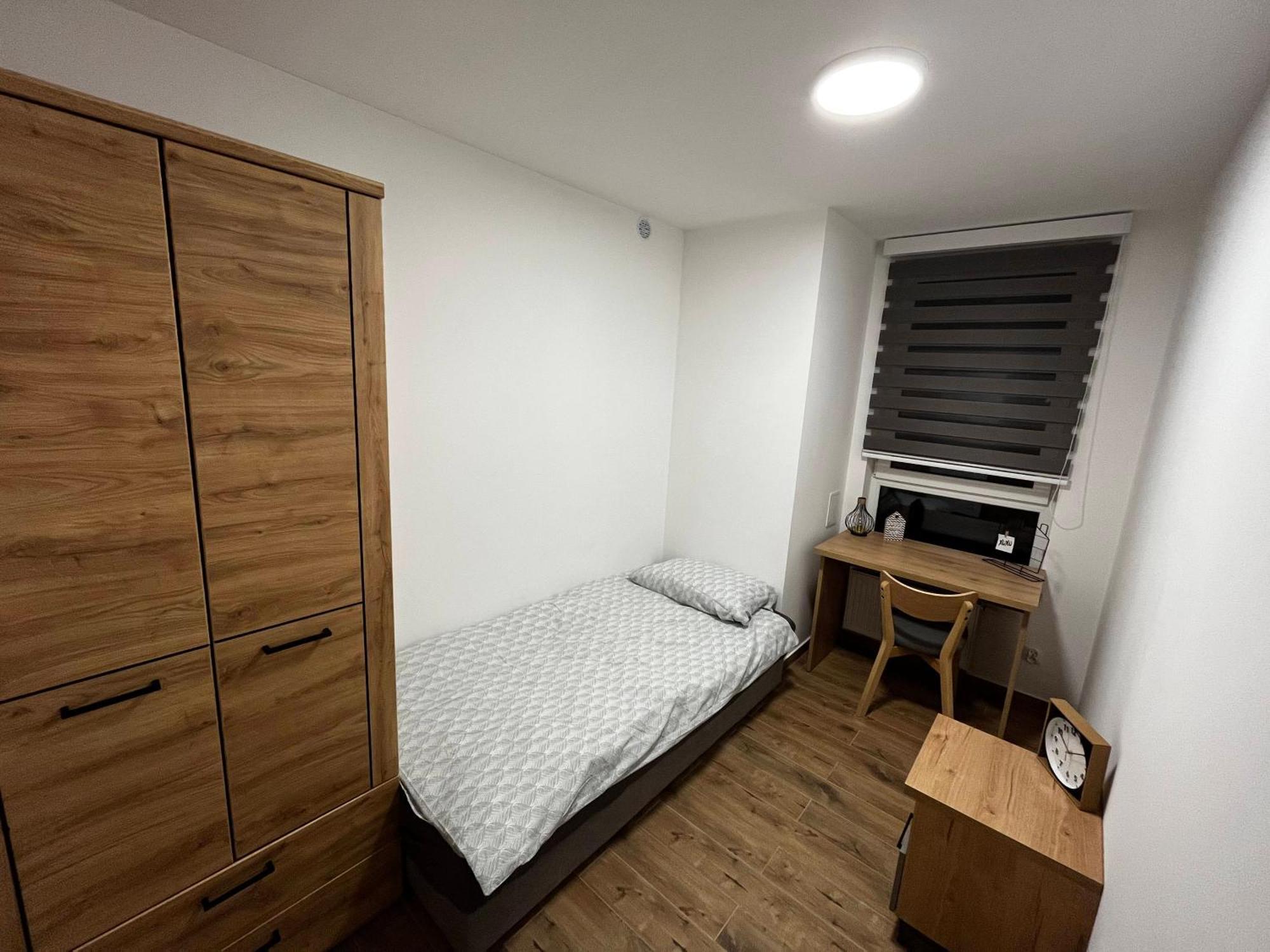Guest house Separate In A New Townhouse In