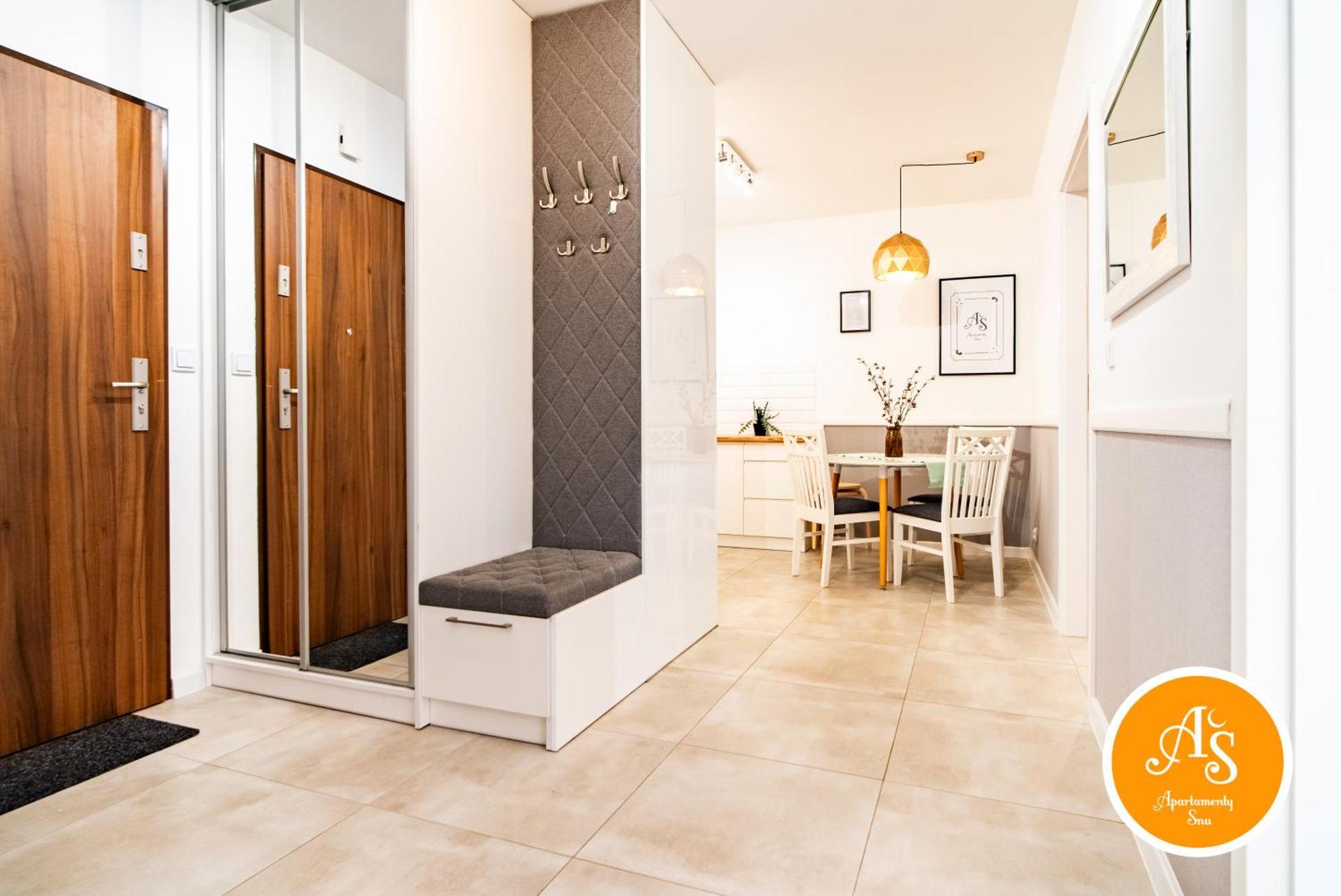 Apartment Apartamentysnu, Wola Komfort Iv Z Parkingiem Warsaw