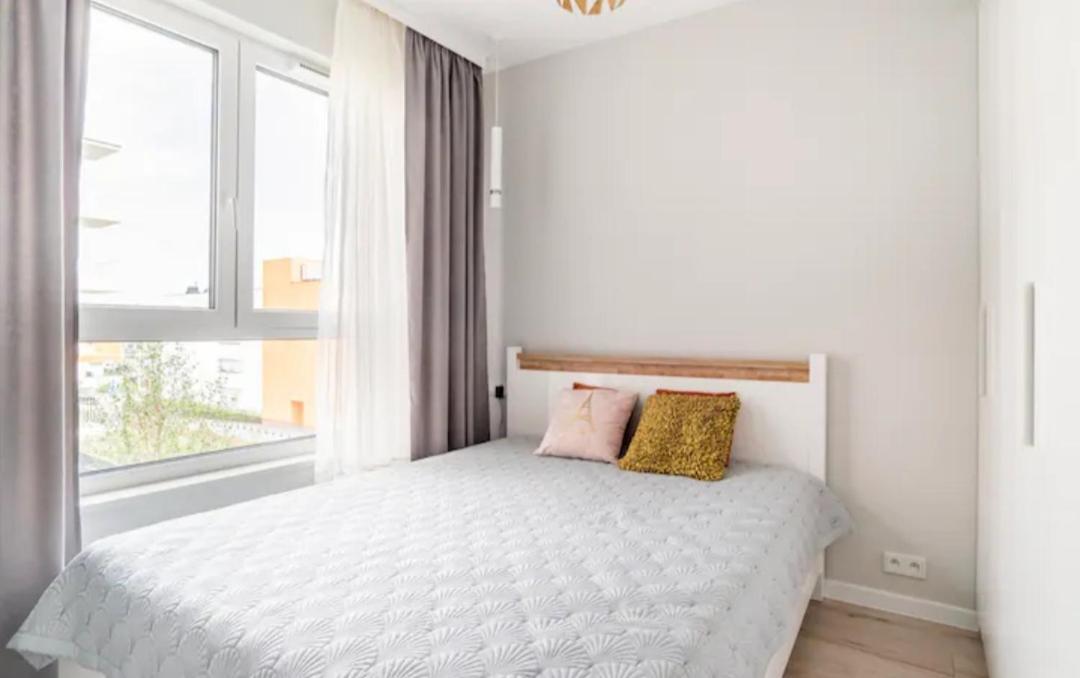 Lux 2 Pokojowe In Z Bezplatnym Podziemnym Parkingem Warsaw