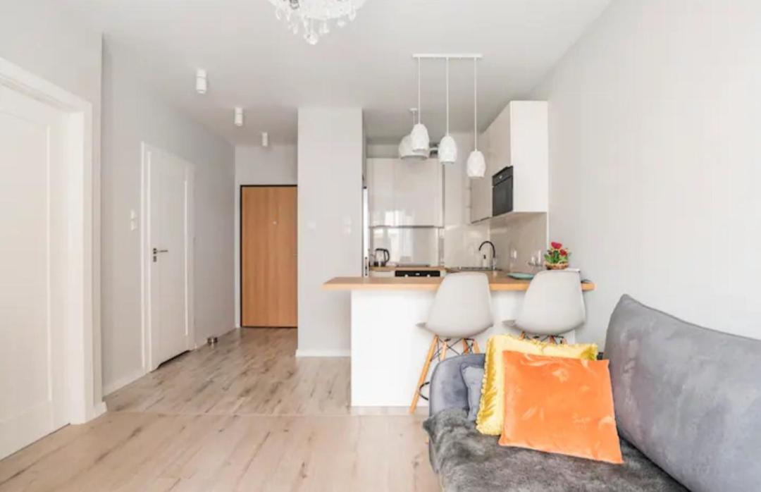 Lux 2 Pokojowe In Z Bezplatnym Podziemnym Parkingem Apartment