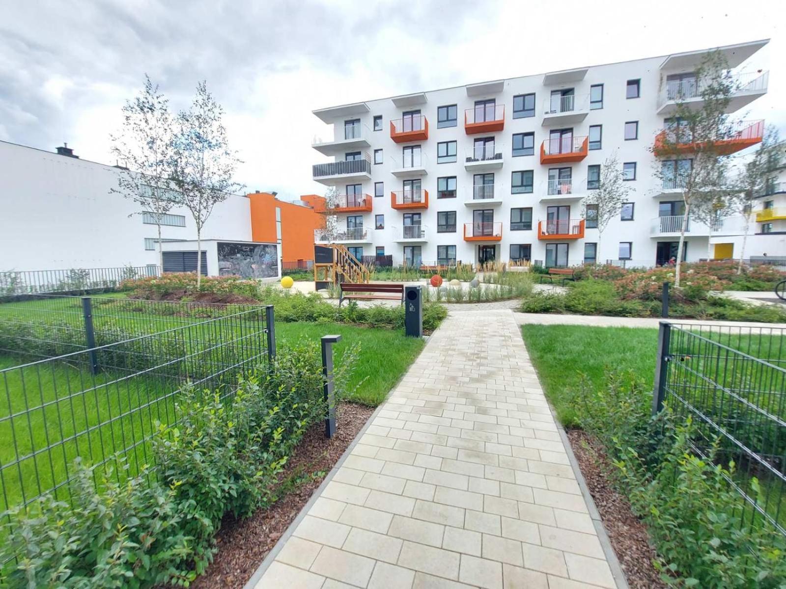 Lux 2 Pokojowe In Z Bezplatnym Podziemnym Parkingem * Warsaw