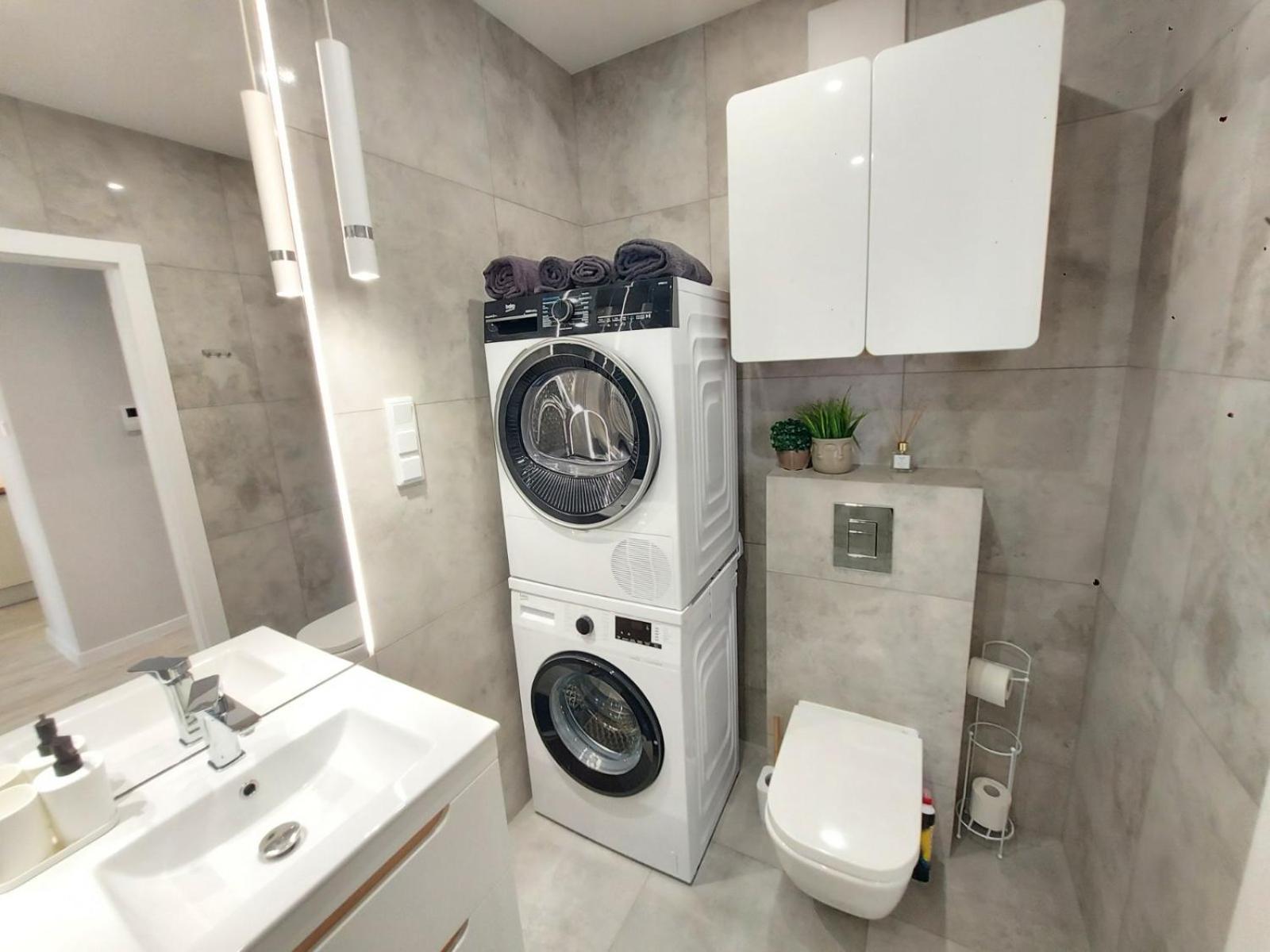 Lux 2 Pokojowe In Z Bezplatnym Podziemnym Parkingem Warsaw