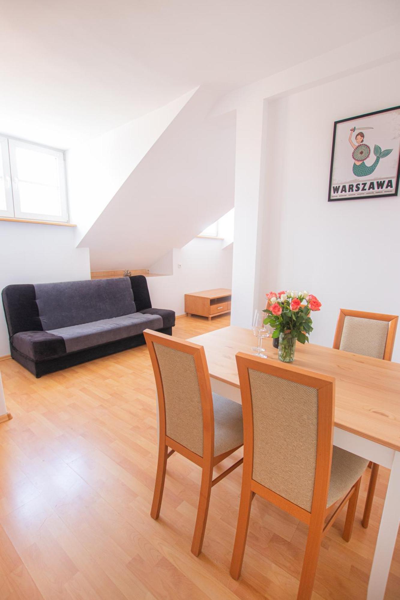 Apartment Podwale Str Large Flat In The Heart Of Old Town Warschau