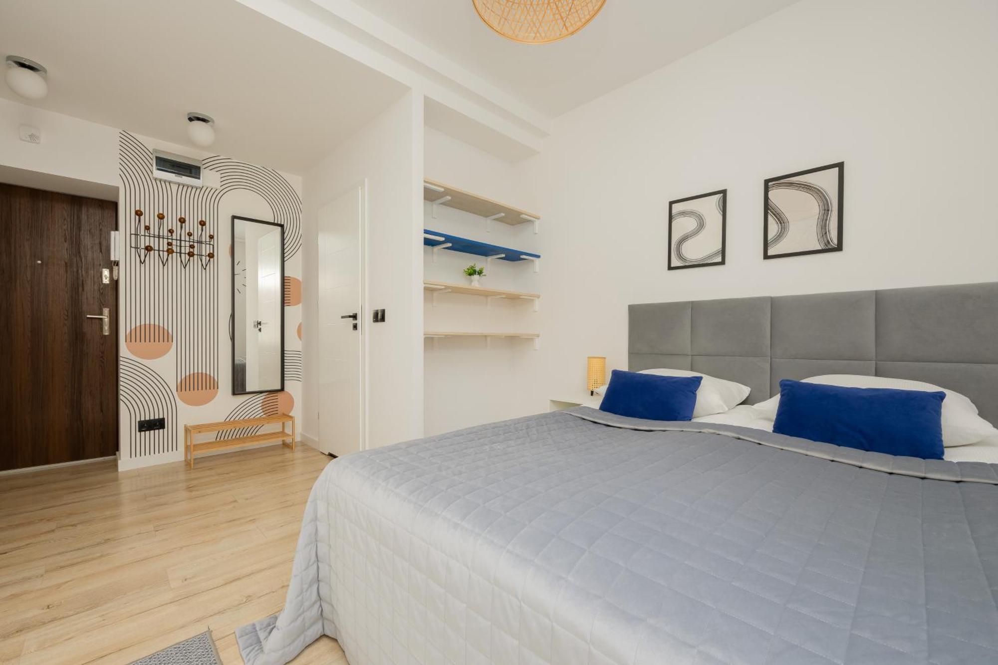 Apartment Chmielna Center By Renters