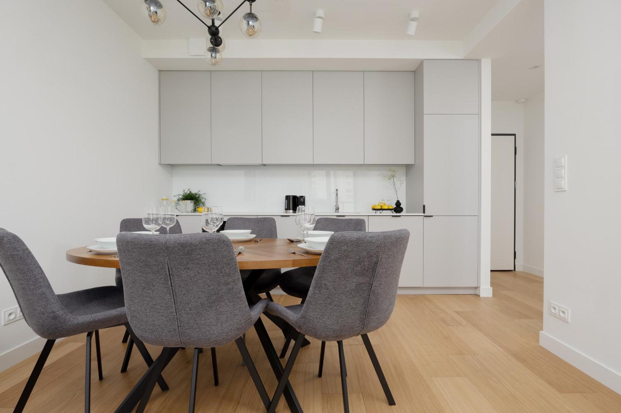 Luxurious And Modern In Center With Parking By Renters Prestige * Warsaw