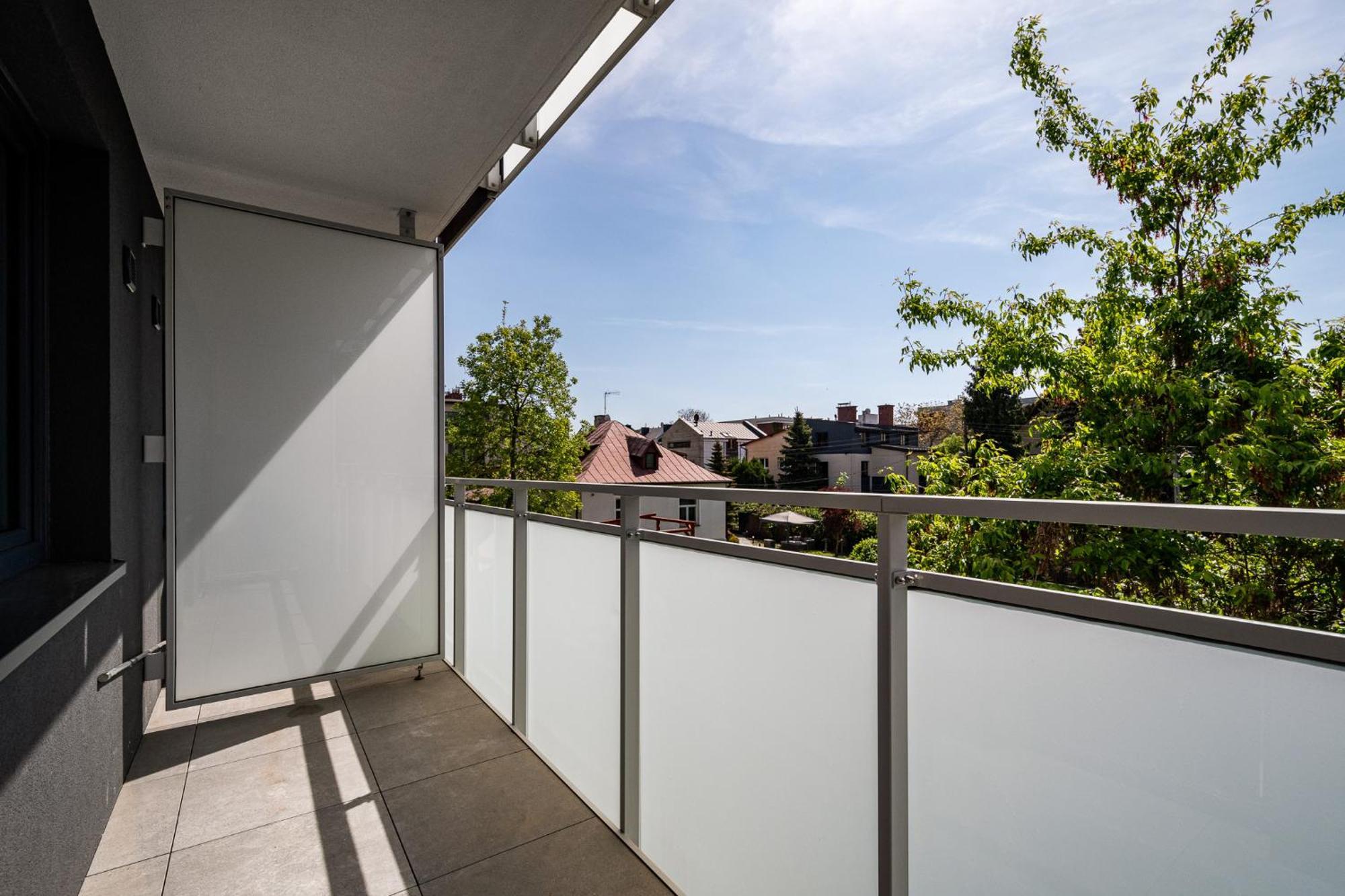 Modern Apartment *