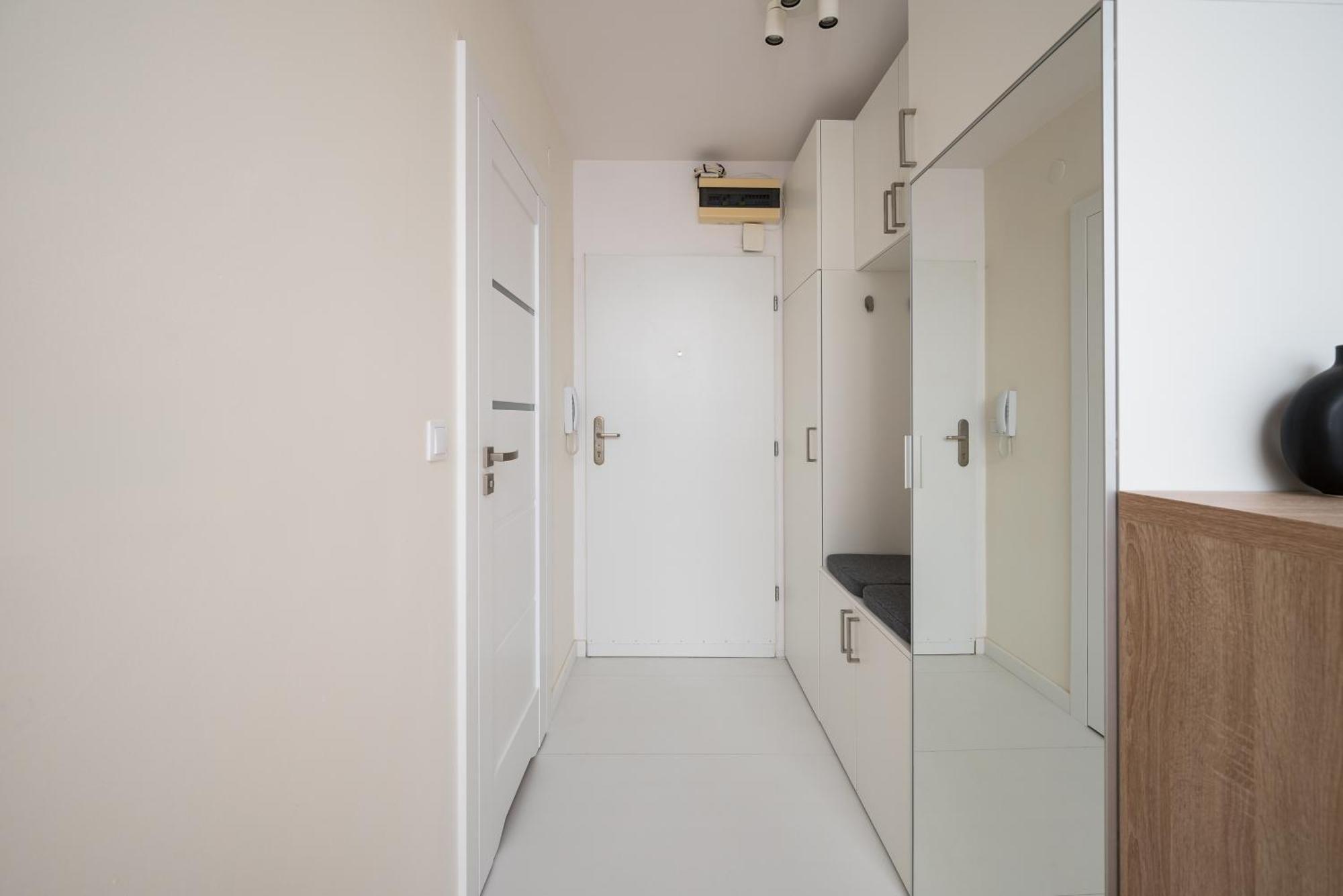 Metro Stoklosy Comfort Apartament Warszawa