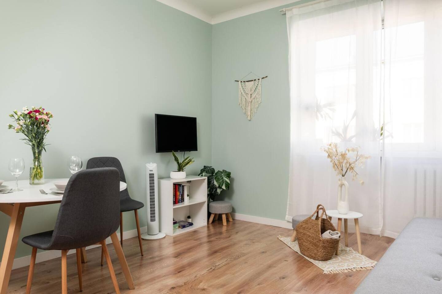 Green Oasis Praga Poludnie Apartament *