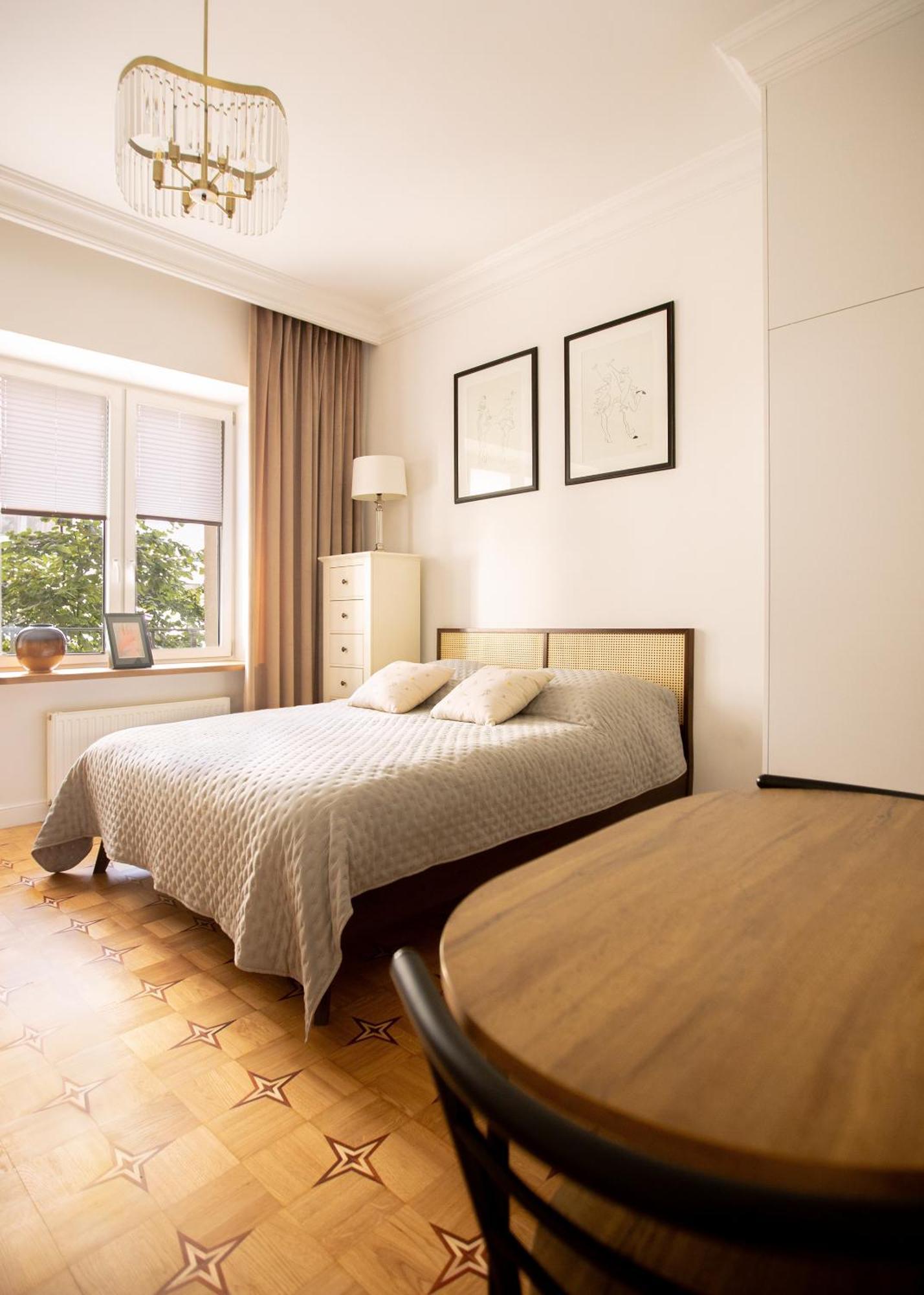 Komfortowy W Scislym Centrum Warszawy Comfortable In The Very Center Of Apartment