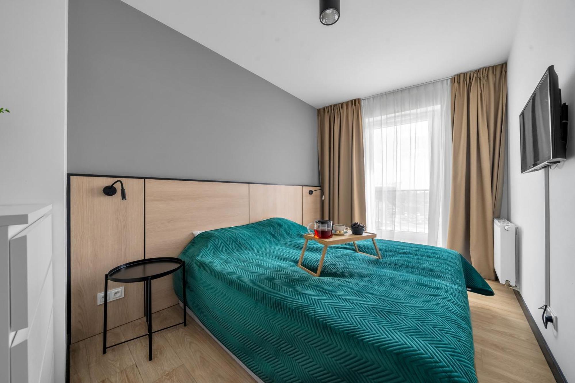 Stadion - 50m2, Parking, View - By Rentujemy Apartment Warsaw
