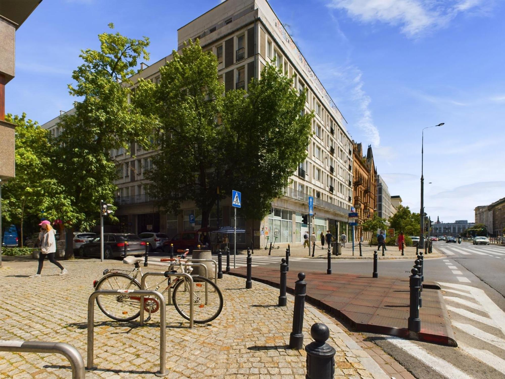 Center Hoza By Renters *
