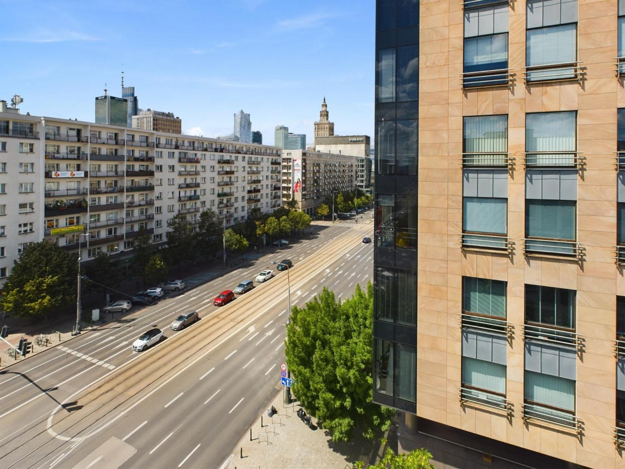 Center Hoza By Renters