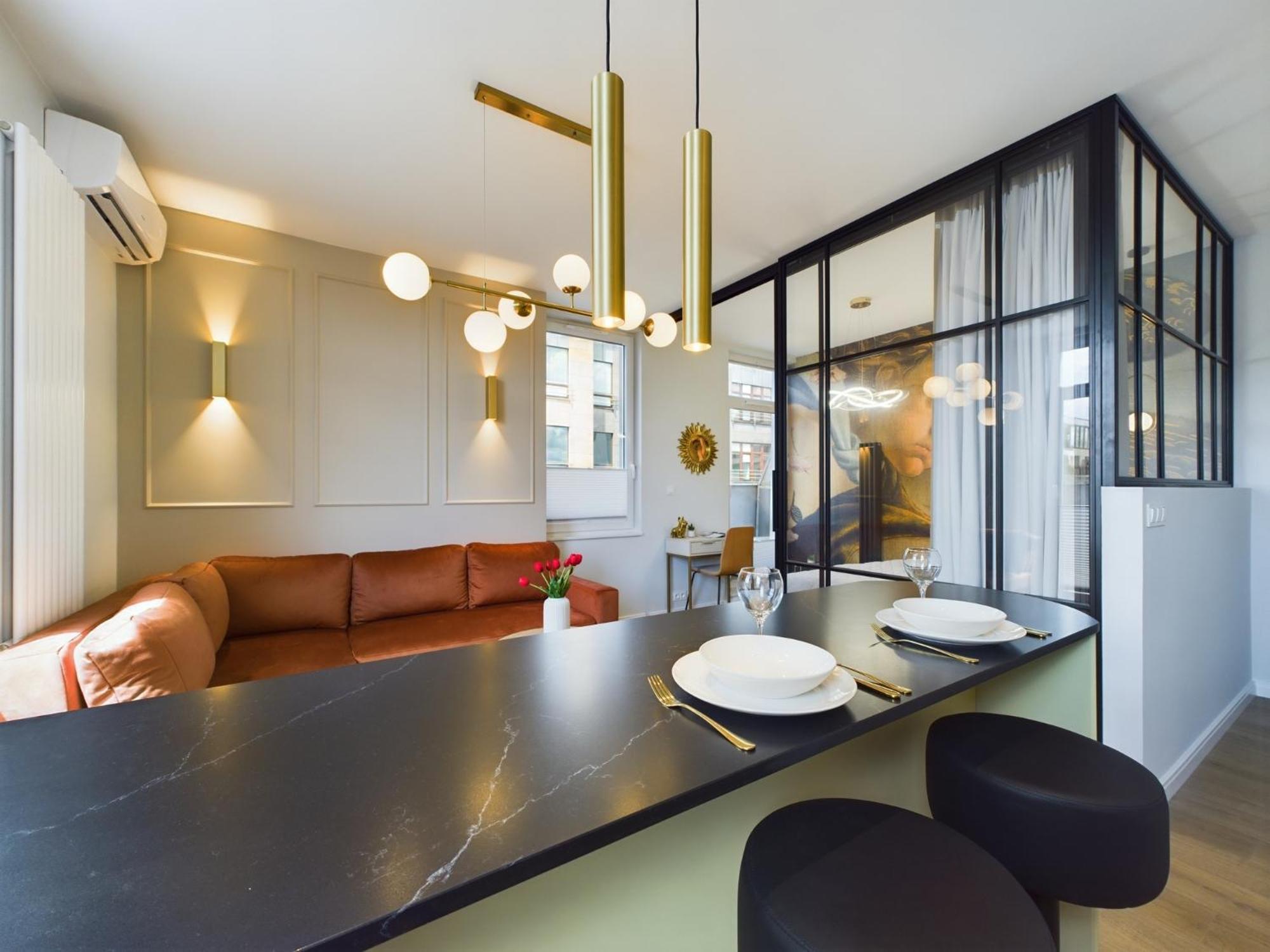 Center Hoza By Renters *