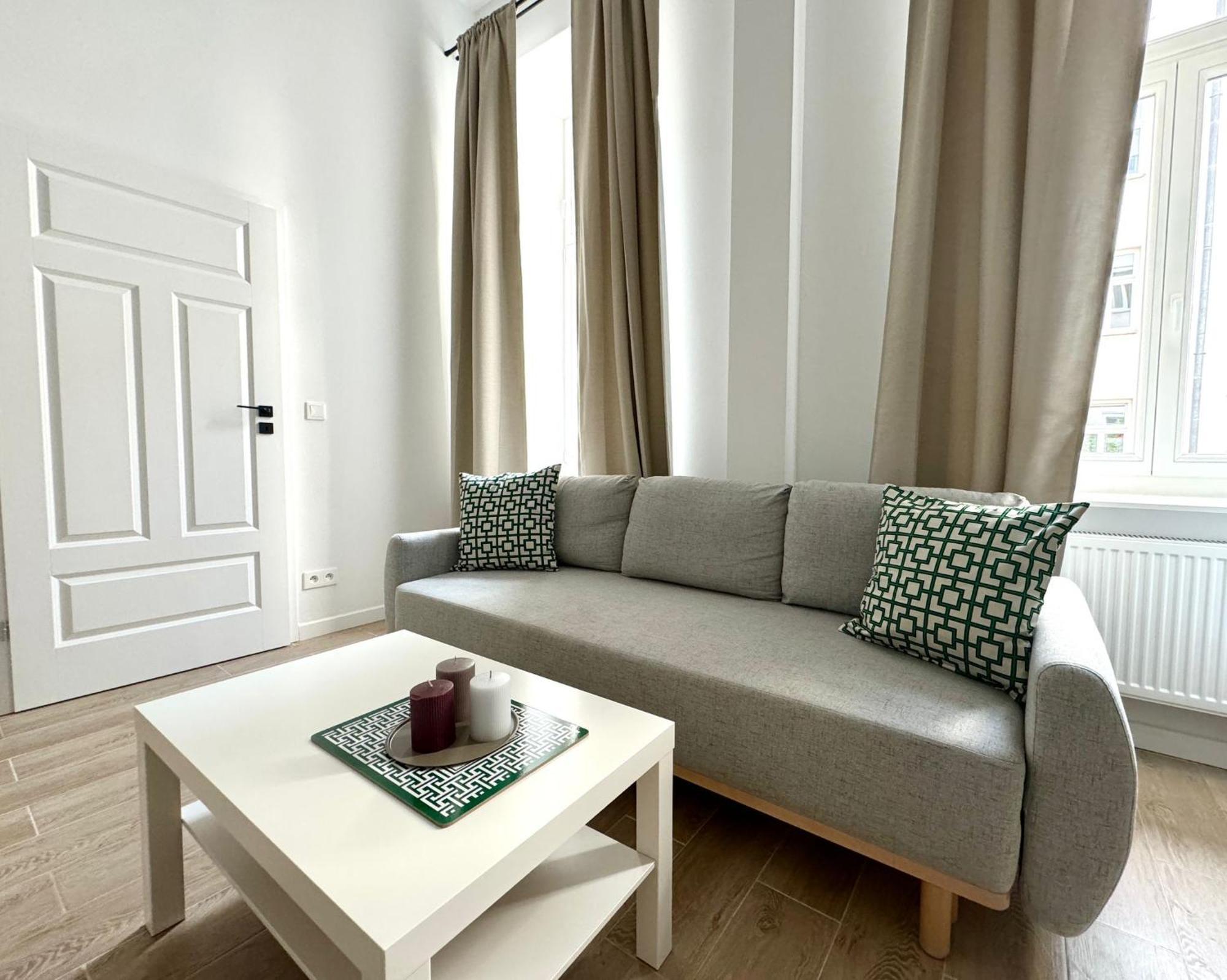 Luxury Design - Poznanska Center Apartamento Varsóvia