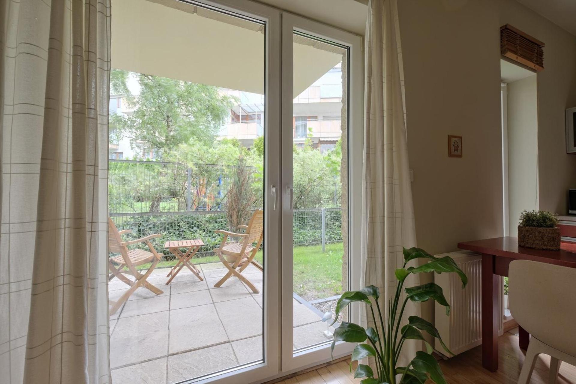Apartament Urbannestgroup - Waw Chopin Airport Wygledowska 10