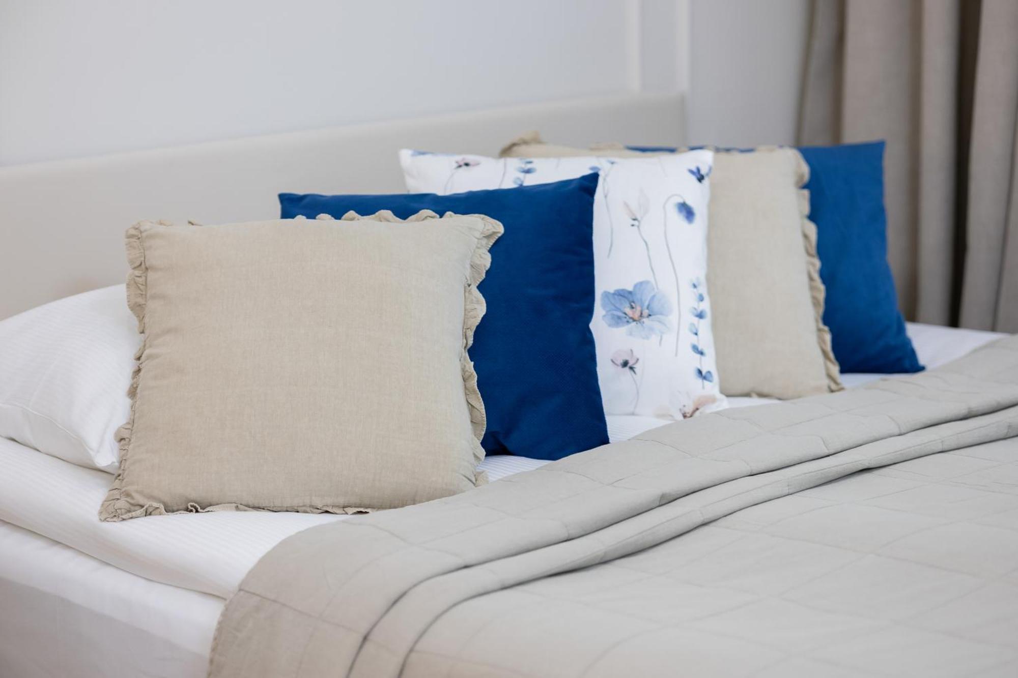 Apartment Elegant Grojecka In By Renters Warsaw