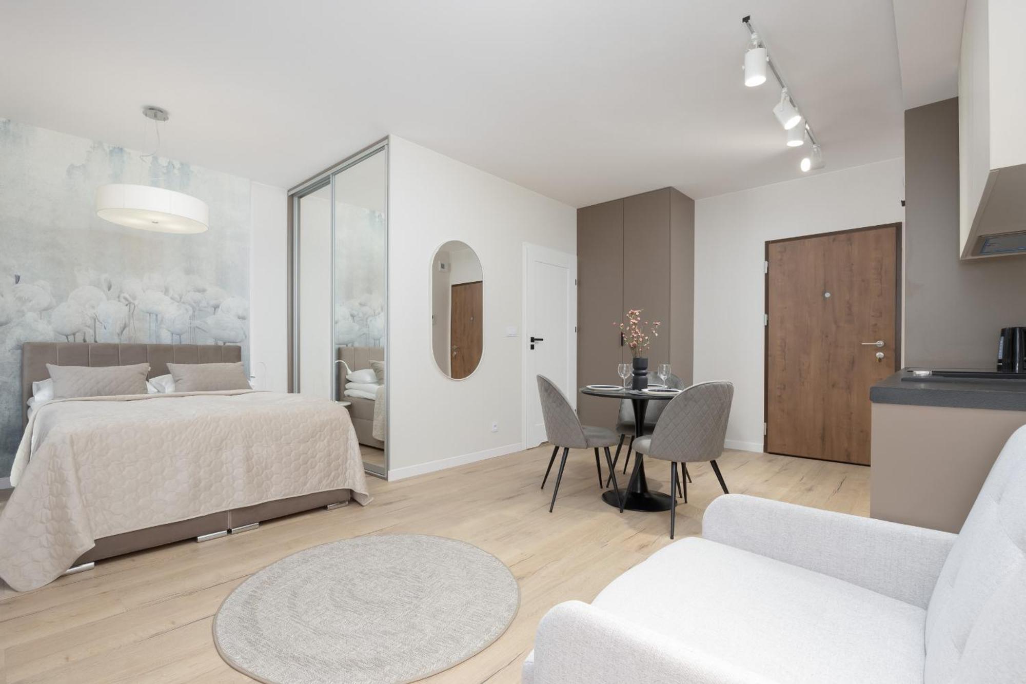 Wyjatkowe Studia W Warszawie By Renters Apartment *