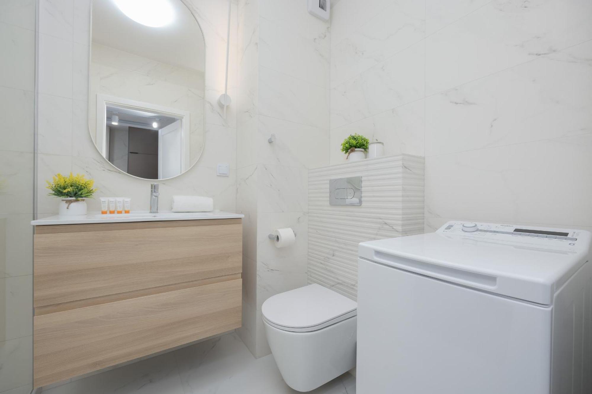 Apartment Wyjatkowe Studia W Warszawie By Renters Warsaw