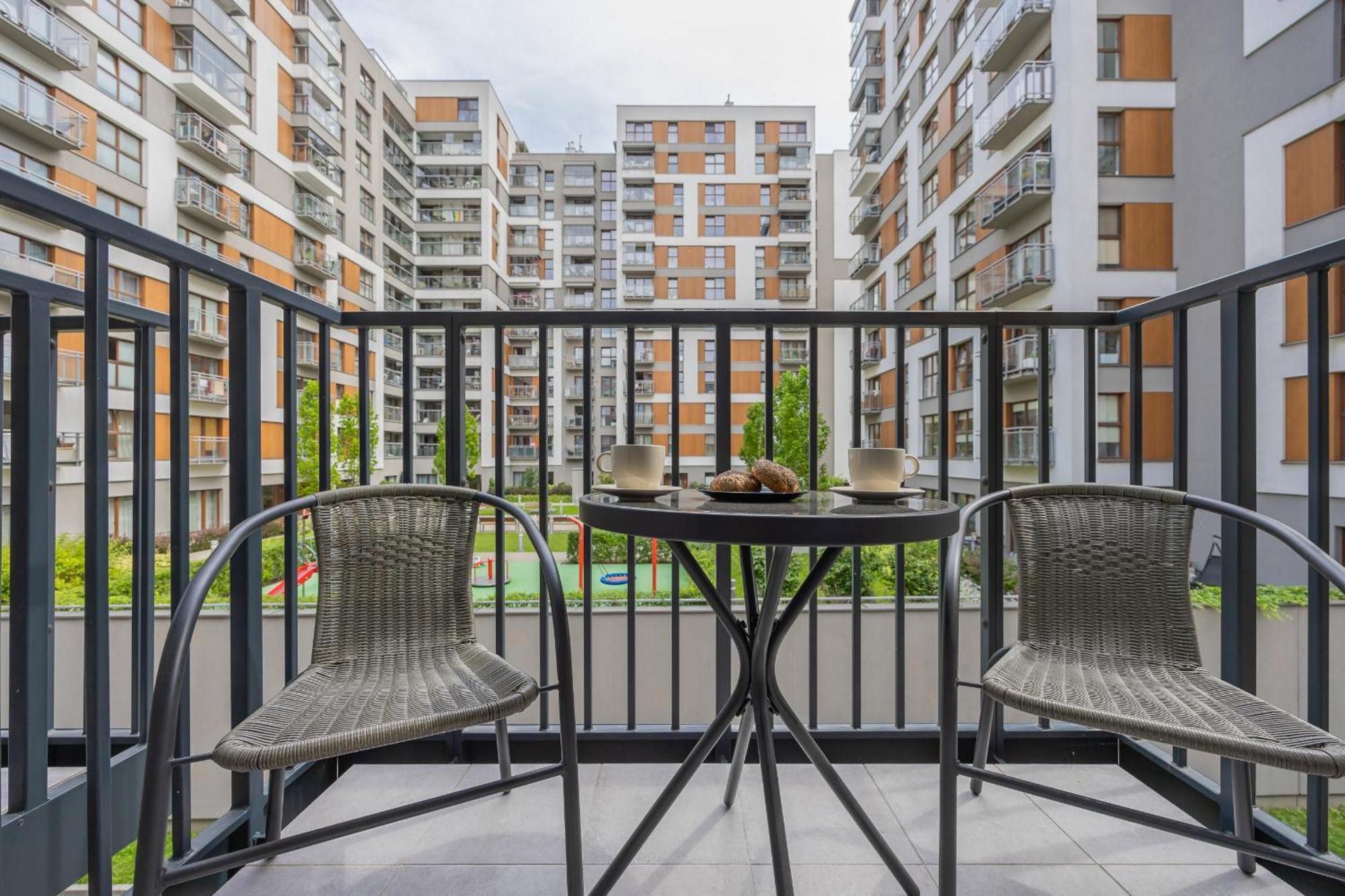 Apartment Wyjatkowe Studia W Warszawie By Renters
