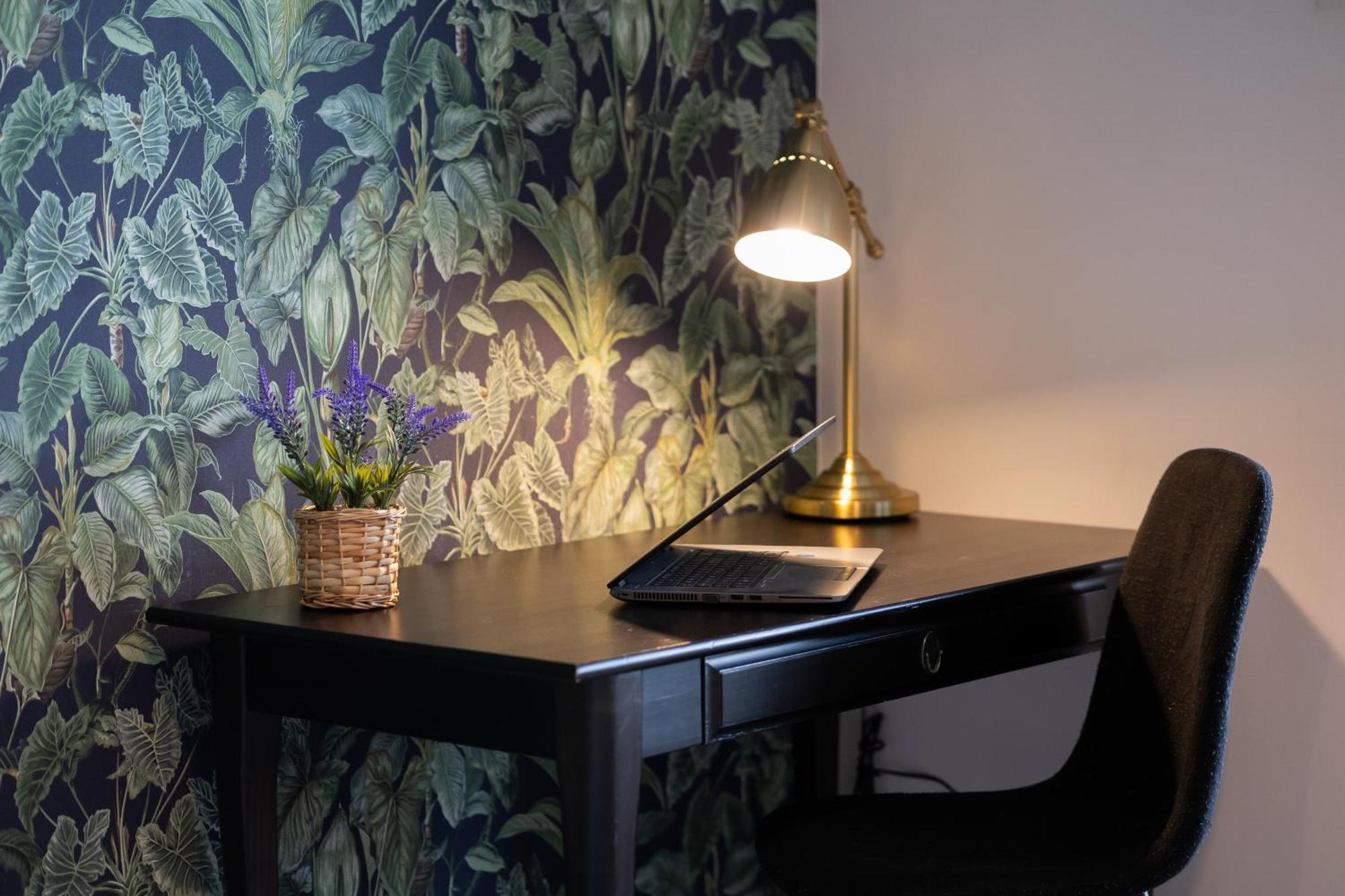 Apartment Piekne Z Balkonem Dla 2 Osob W Warszawie By Renters *