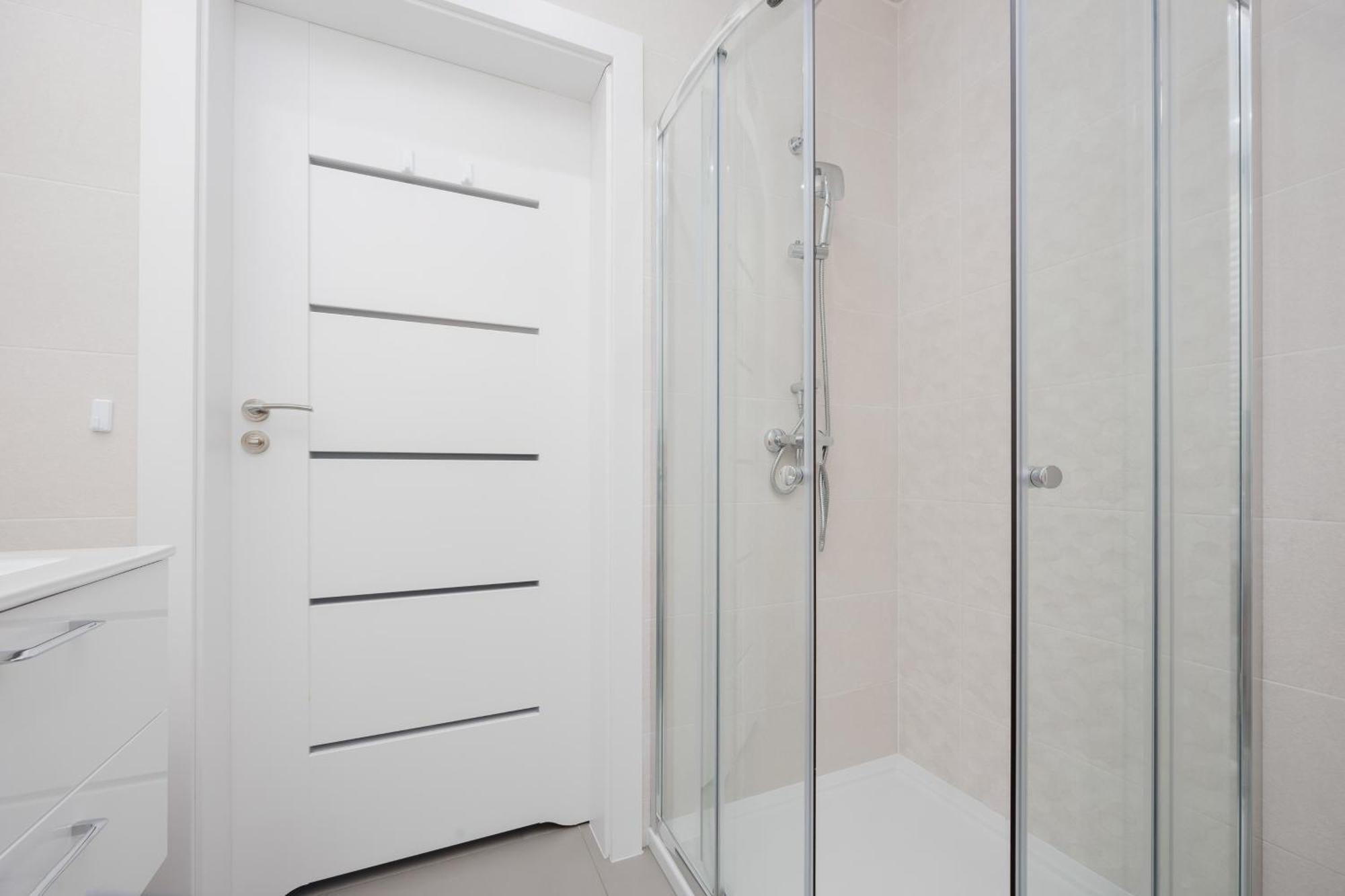Piekne Z Balkonem Dla 2 Osob W Warszawie By Renters