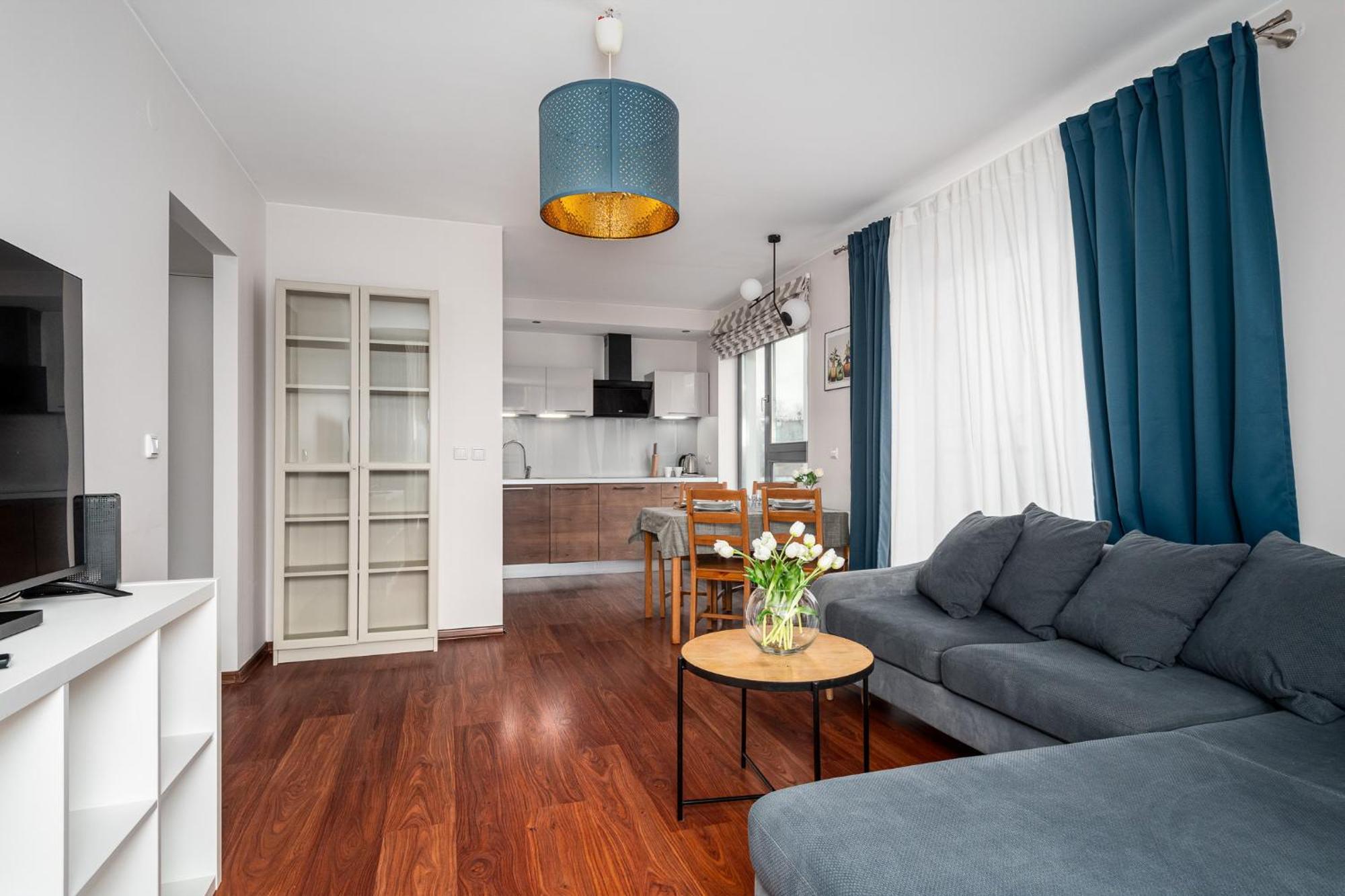 Gorczewska 181 Free Garage By Perfect * Warsaw