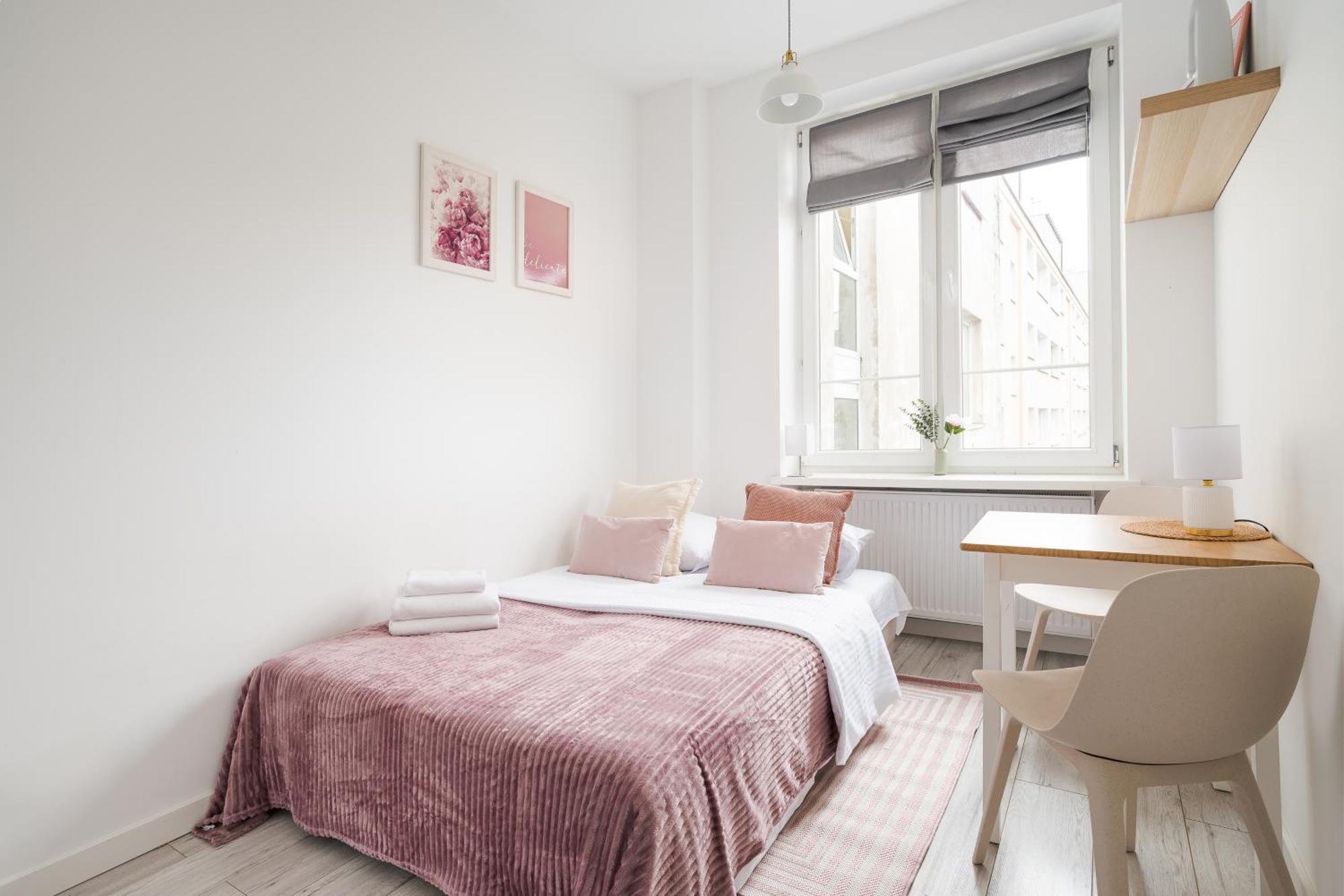 Tamka Powisle Pink * Warschau