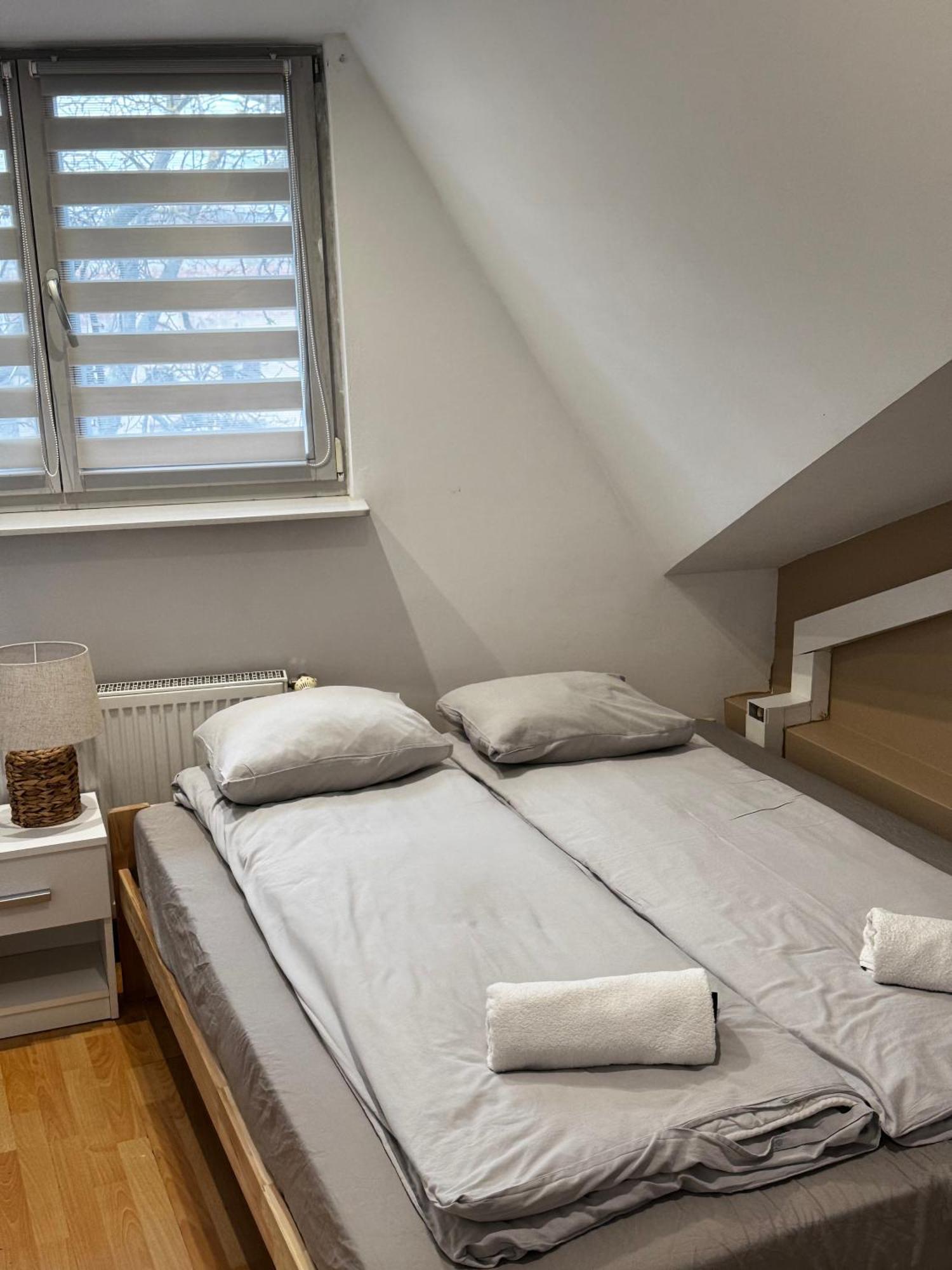Esa Hostel Warszawa