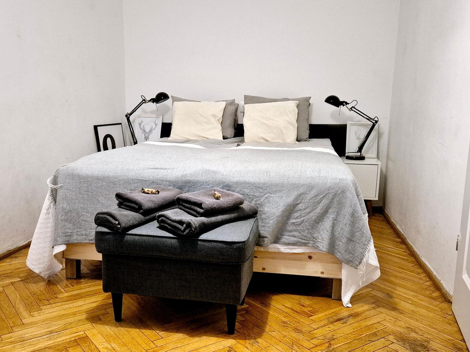 Apartment Miodowa