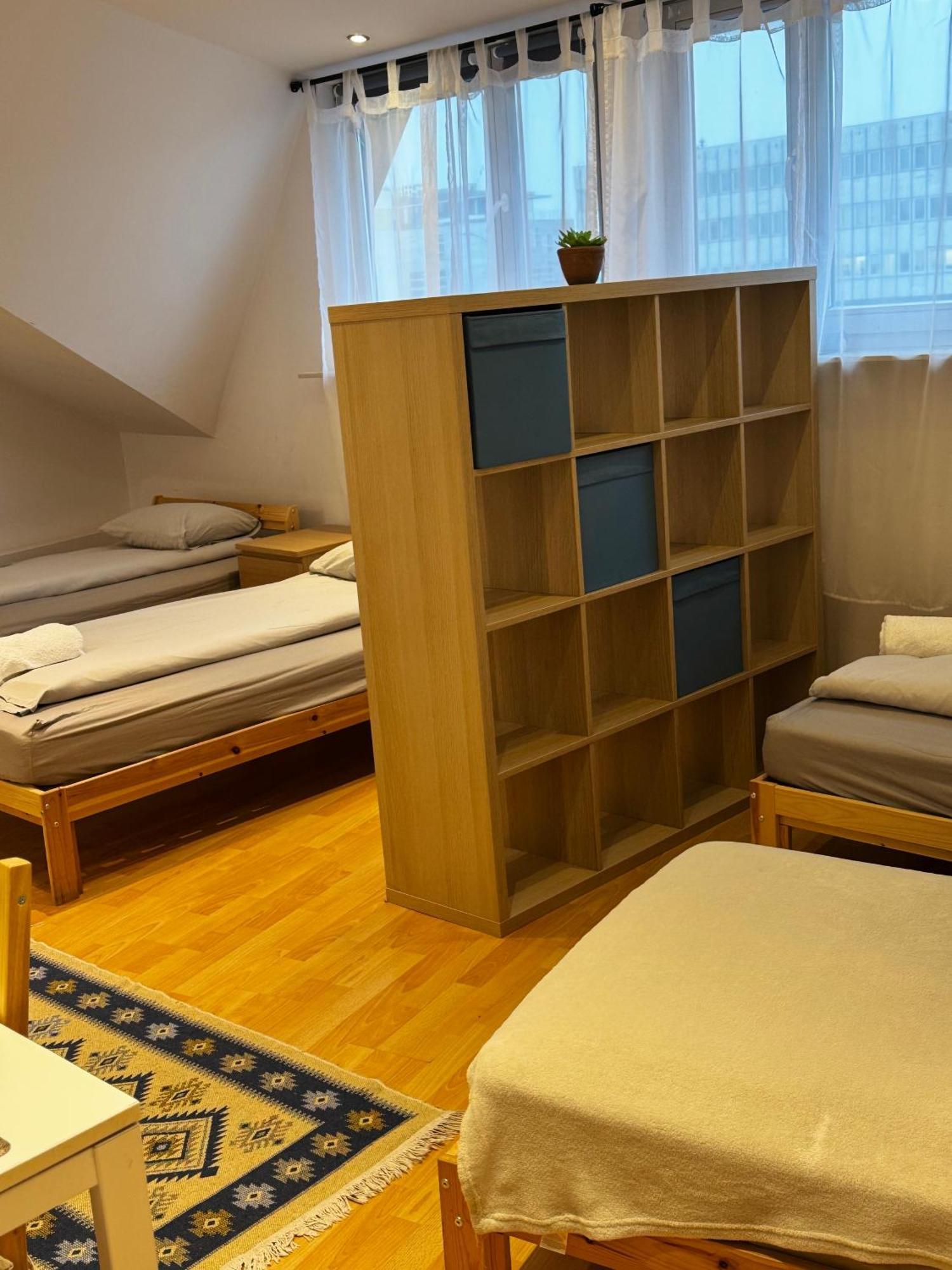Hostel Esa
