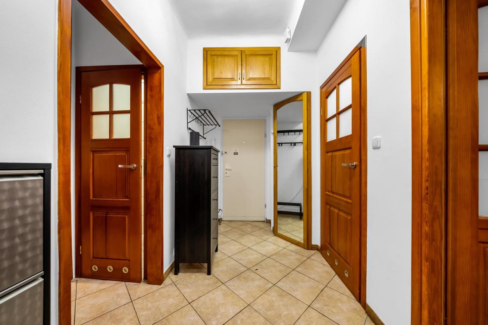 Apartment Mokotow - 56m2, Metro Nearby - By Rentujemy