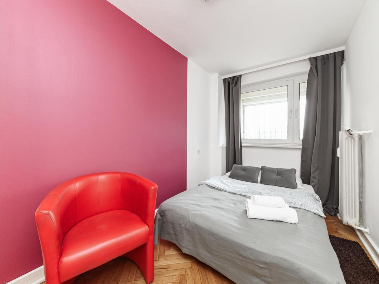 Chmielna Street 35 In The Center Apartment Warsaw