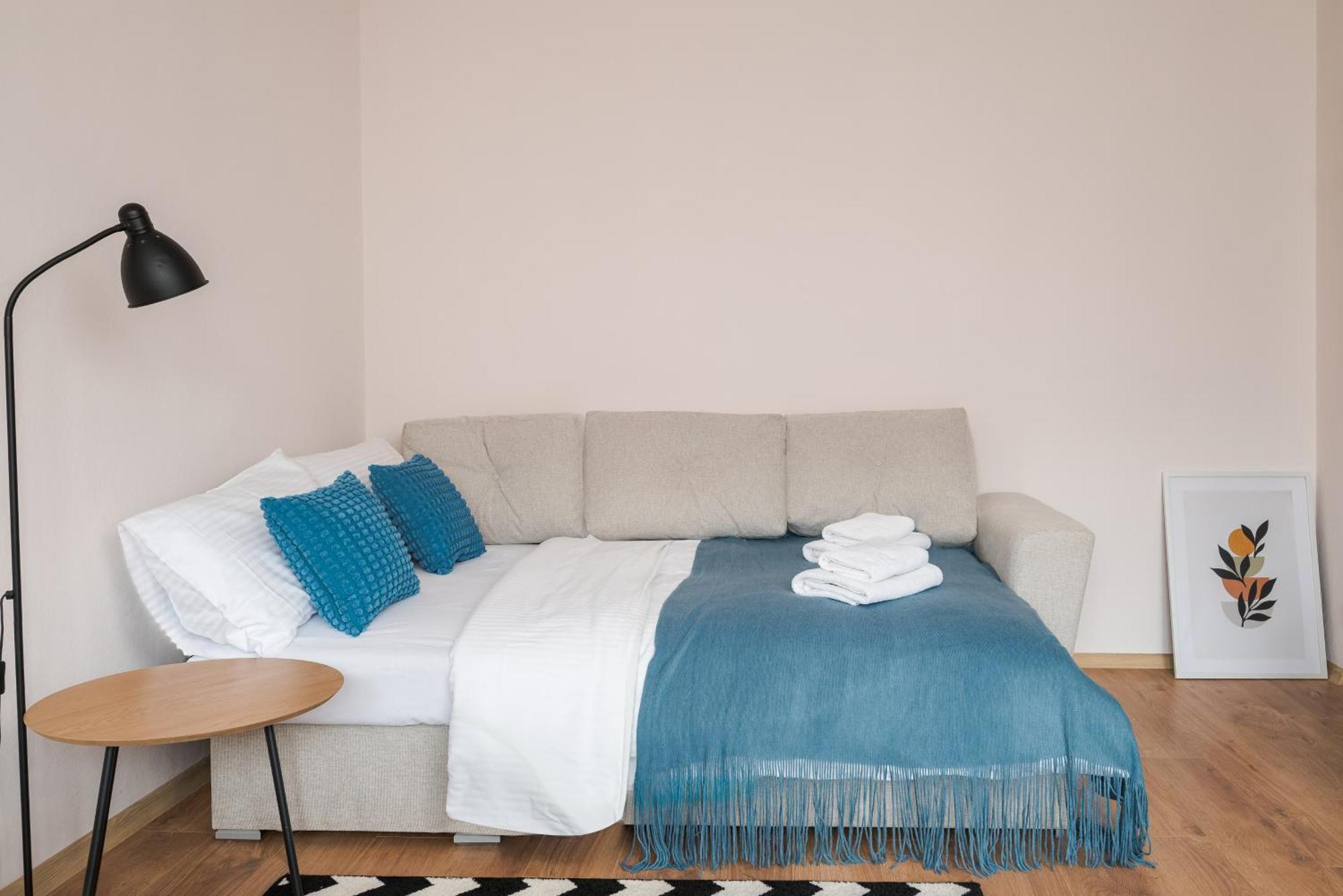 Apartment Solec Royal Blue *