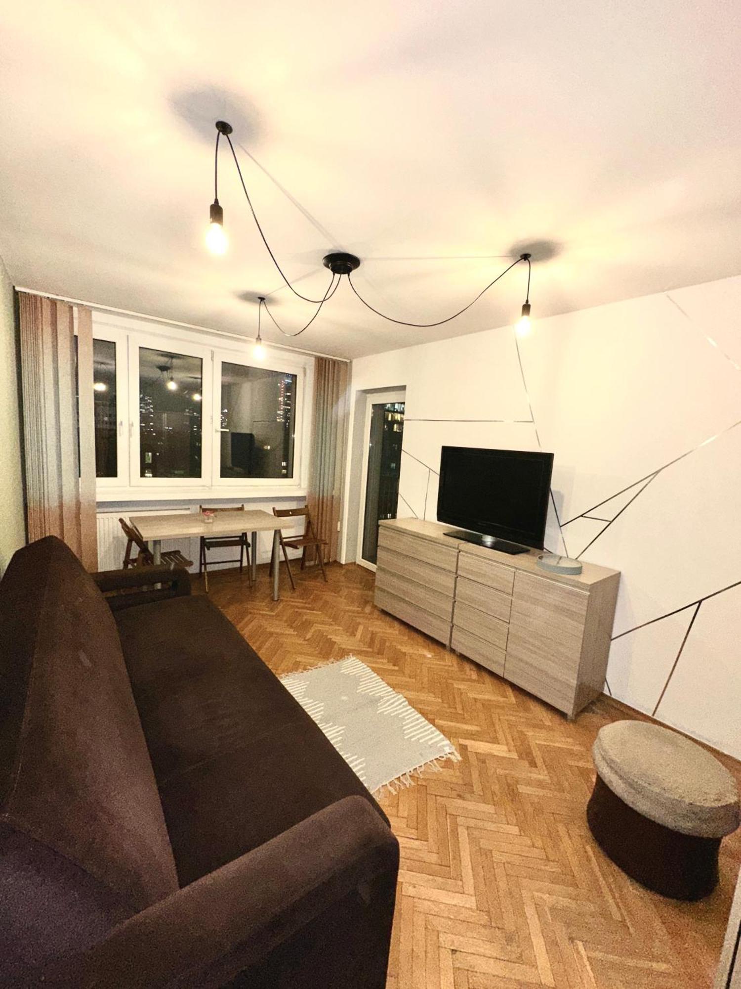 Intercontinental Escape Warsaw