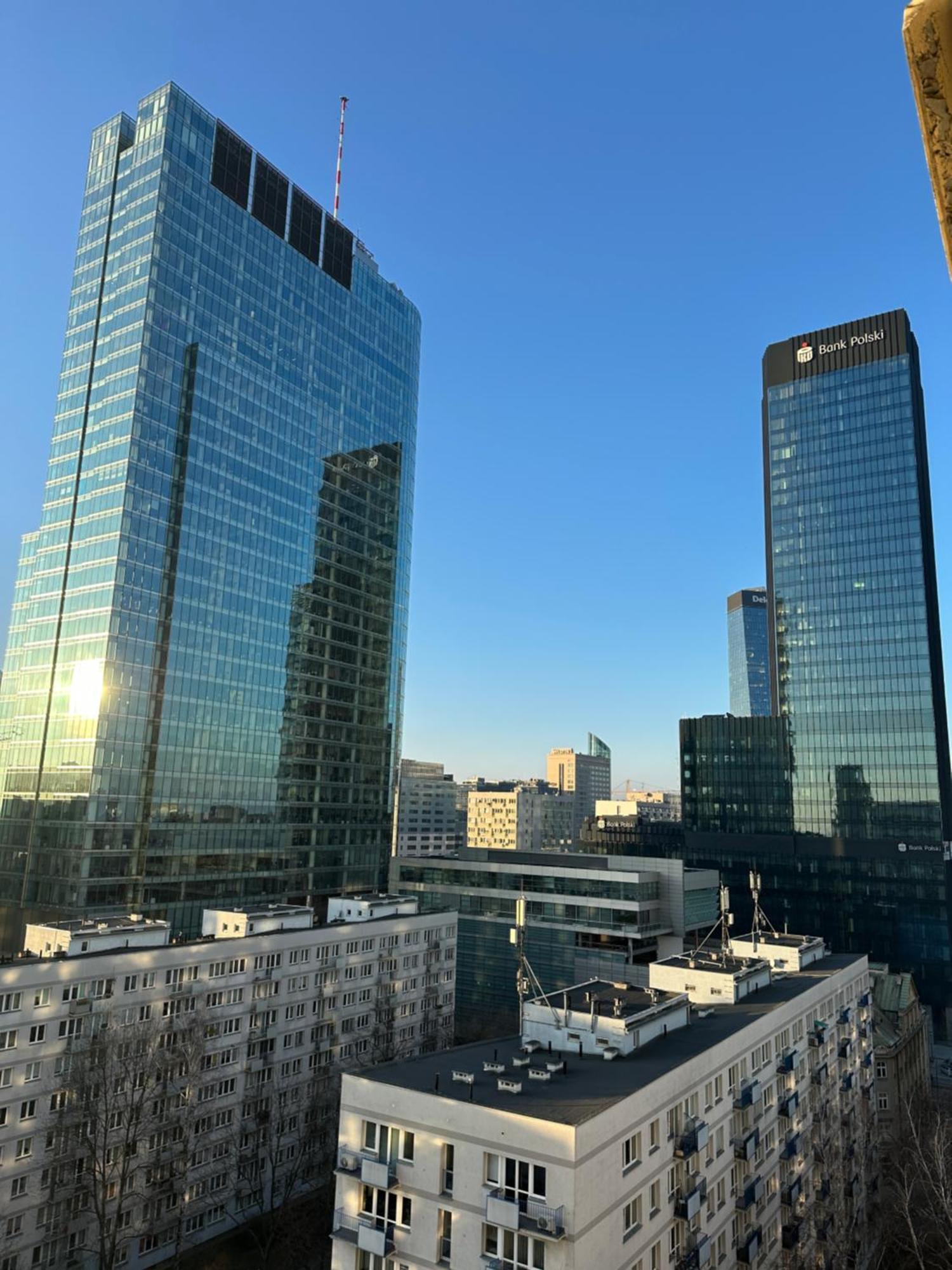 Intercontinental Escape * Warsaw