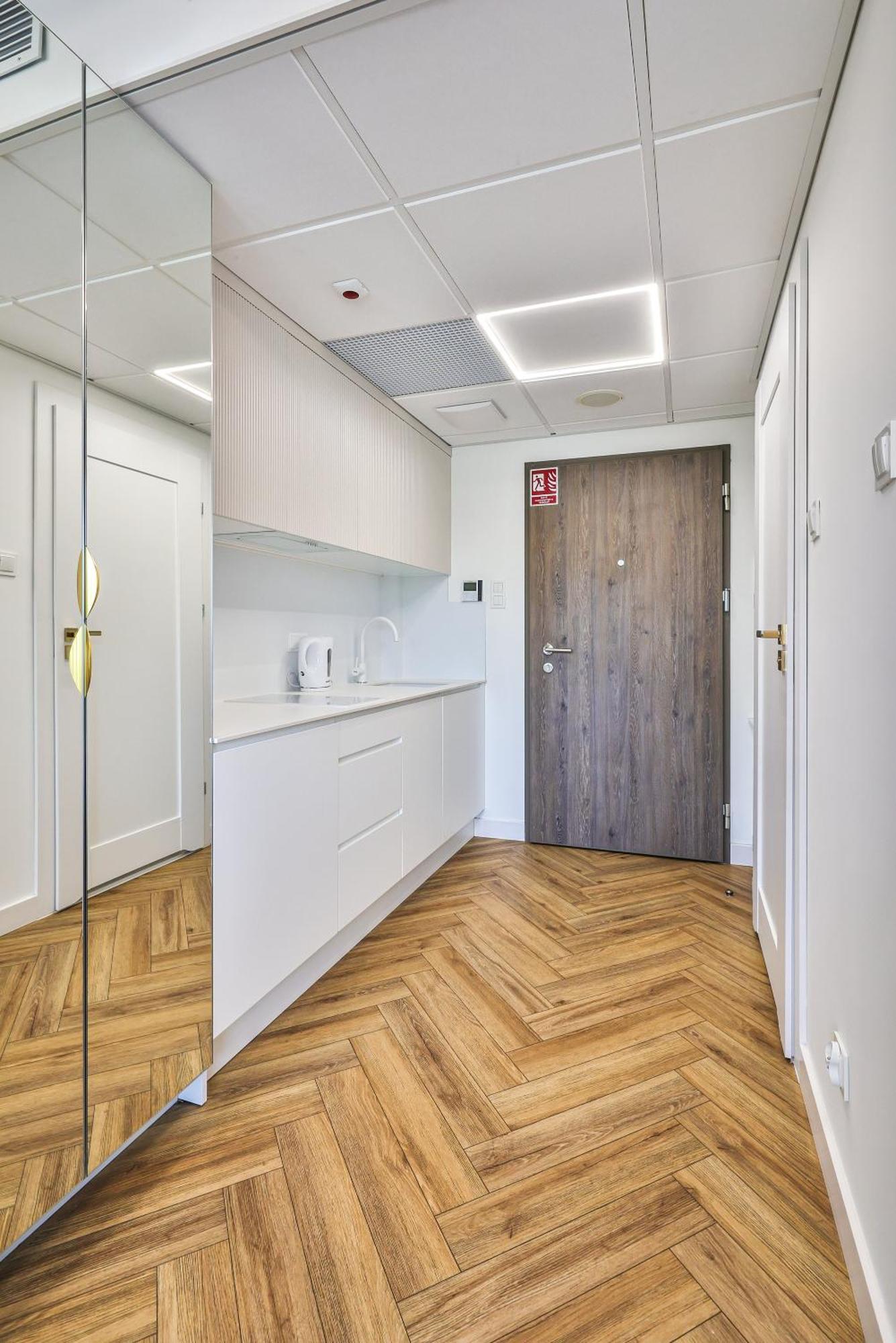Apartment Pileckiego 59 Free Parking By Perfect