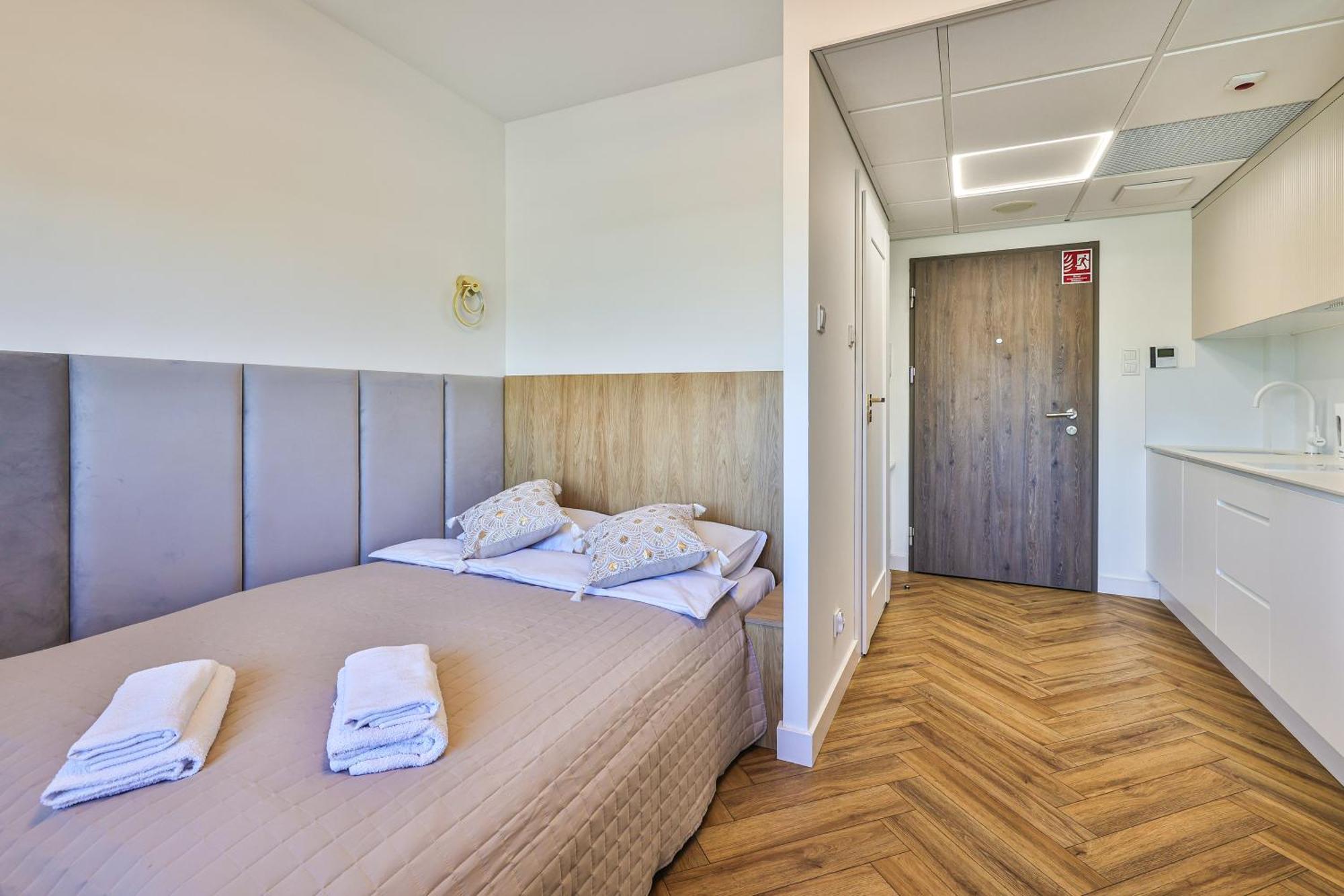 Pileckiego 59 Free Parking By Perfect Warsaw