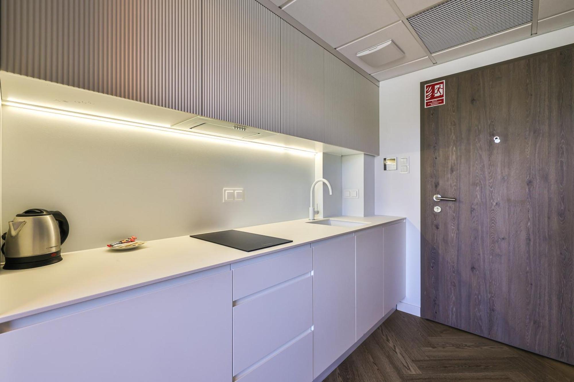 Pileckiego 59 Free Parking By Perfect * Warsaw
