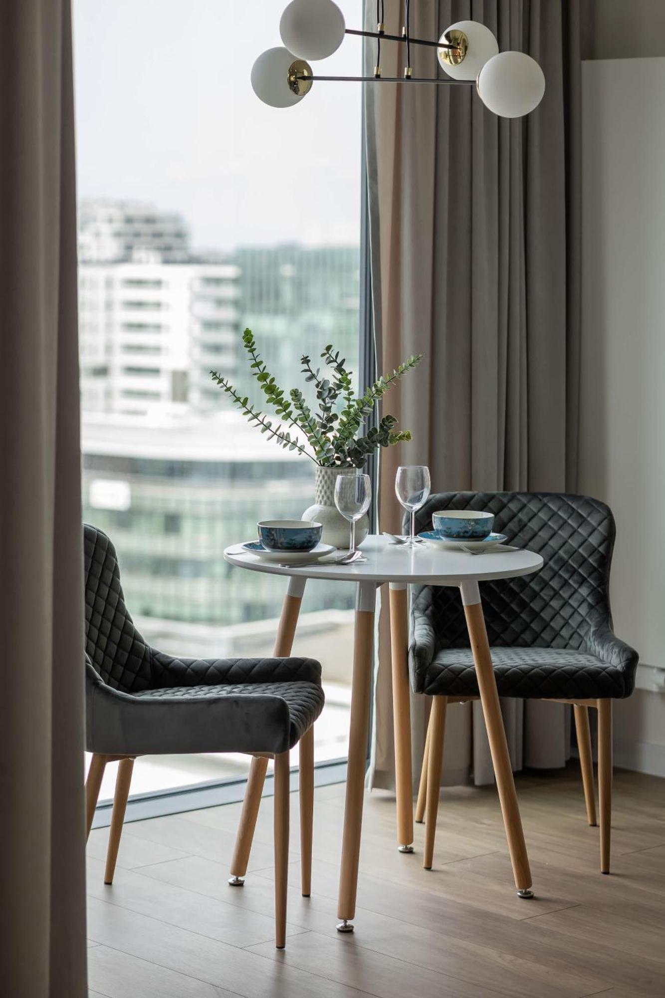 Apartament Deluxe Towarowa Towers With Parking & Ac By Renters Prestige *