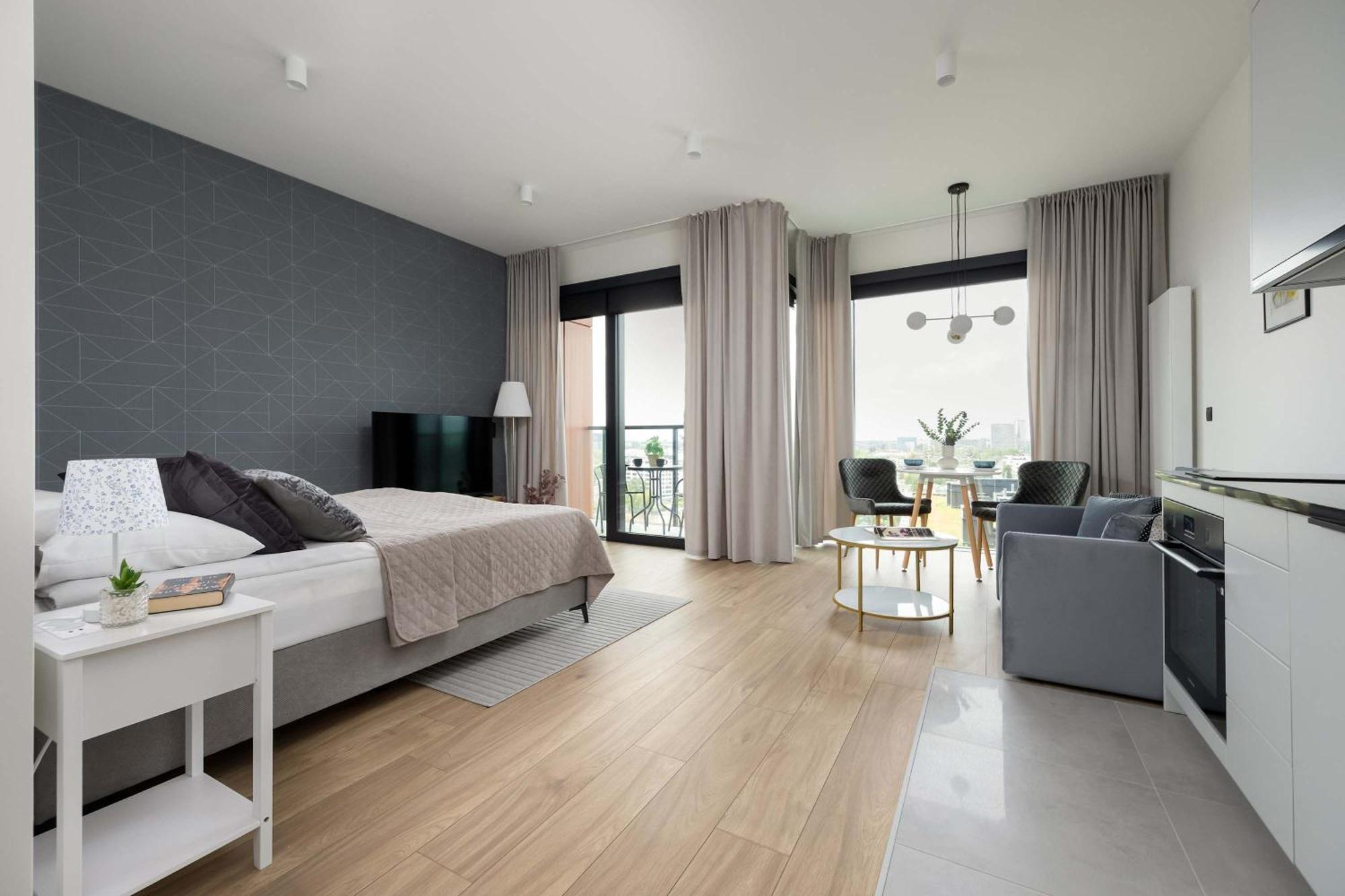 Apartament Deluxe Towarowa Towers With Parking & Ac By Renters Prestige Warszawa