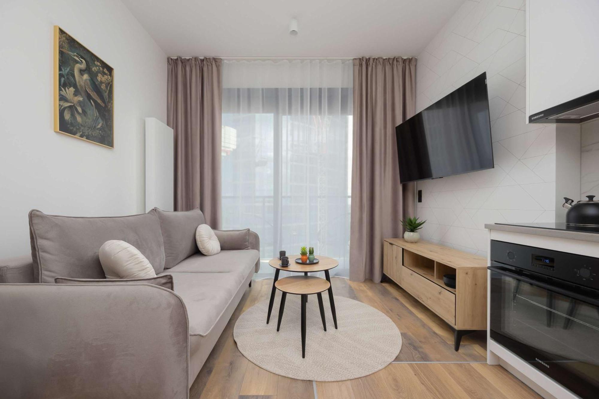 Deluxe Towarowa Towers With Parking & Ac By Renters Prestige Apartament *