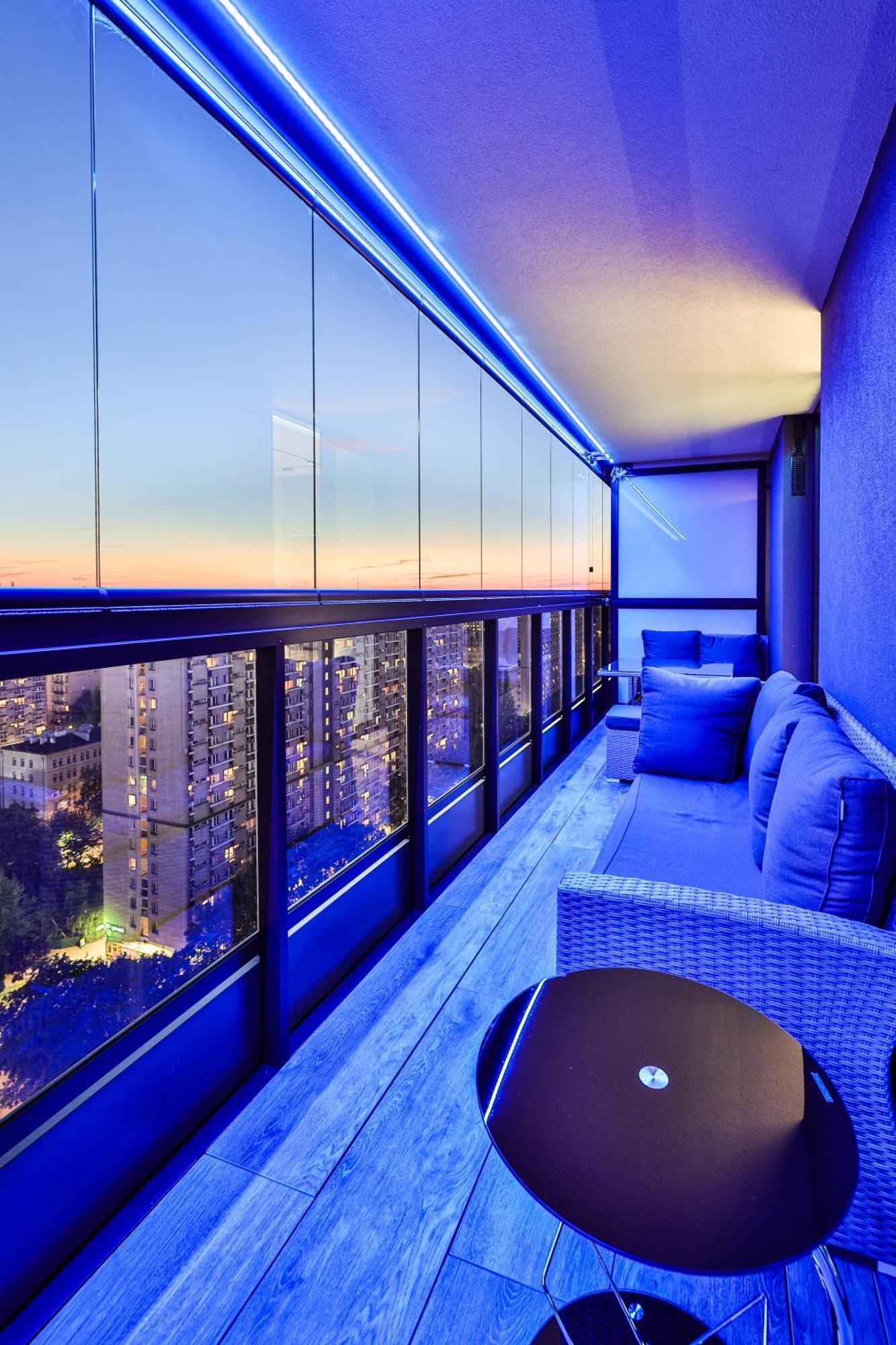 Apartment Prestige Skyview Warsaw
