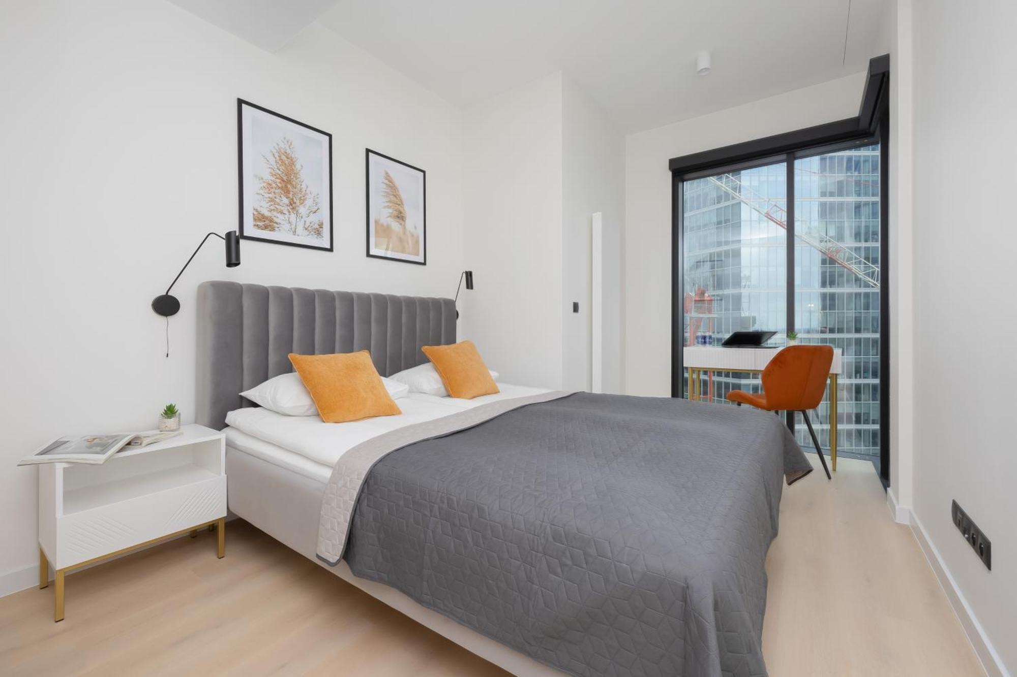 Deluxe Towarowa Towers With Parking & Ac By Renters Prestige Apartament *