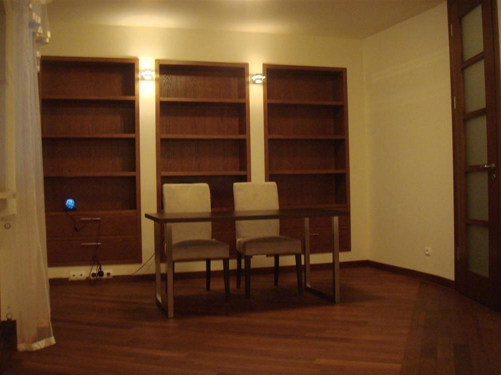 Szucha Apartment *