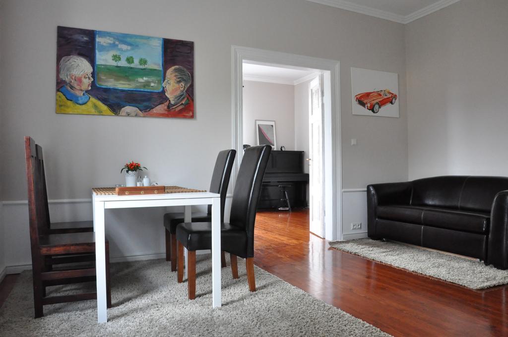 Căn hộ Be Well 3-rooms With Parking And Garden