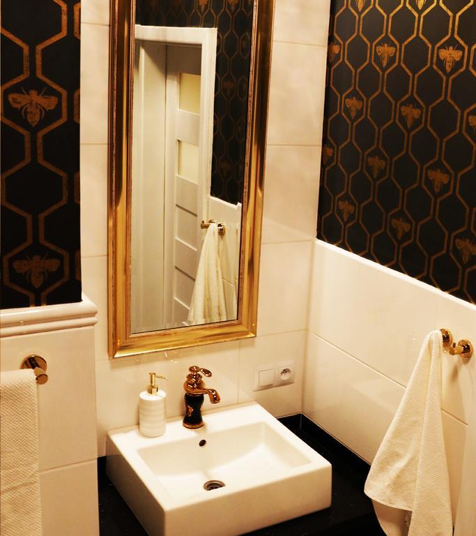 Maison De Luxe
