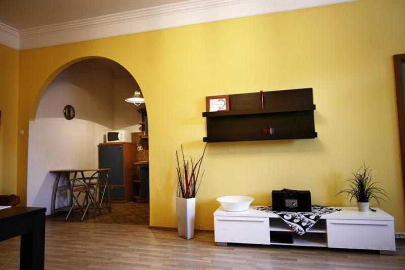 Old Town Apartment
