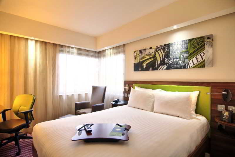 Hampton By Hilton Centre